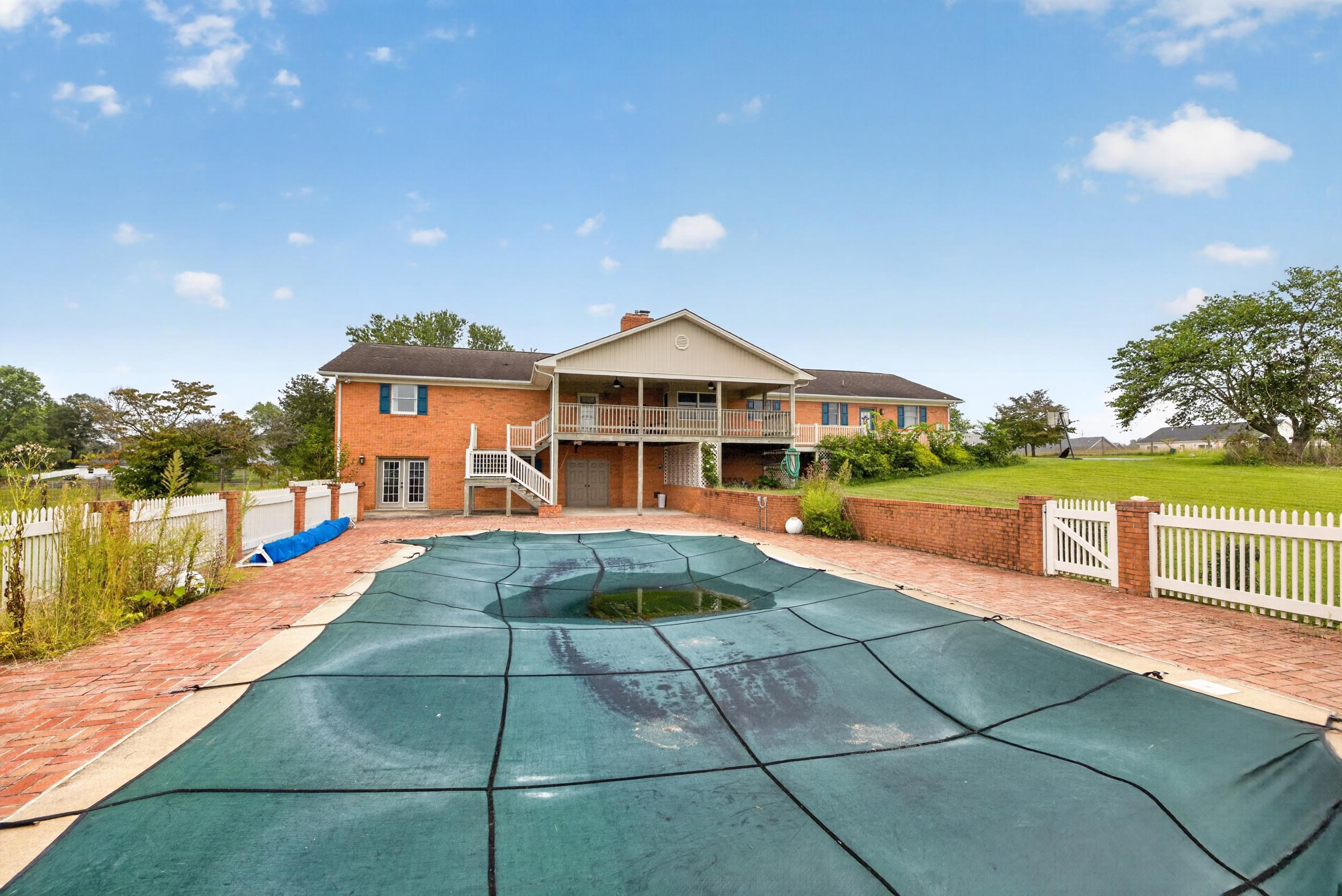 116 DENBROOK LN, LURAY, Virginia 22835, 3 Bedrooms Bedrooms, ,2 BathroomsBathrooms,Residential,116 DENBROOK LN,681726 MLS # 681726 116 DENBROOK LN, LURAY, Virginia 22835, 3 Bedrooms Bedrooms, ,2 BathroomsBathrooms,Residential,116 DENBROOK LN,681726 MLS # 681726