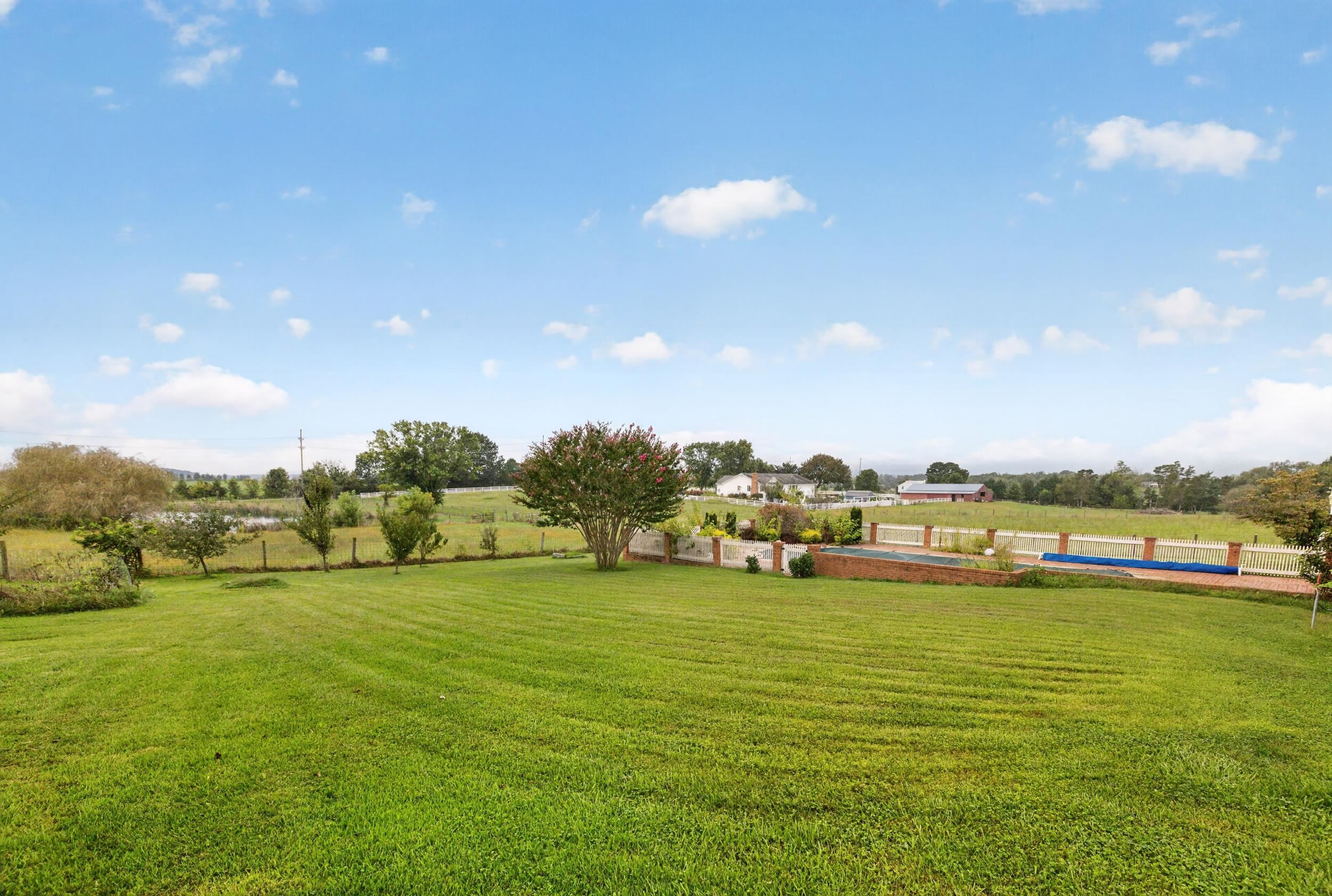 116 DENBROOK LN, LURAY, Virginia 22835, 3 Bedrooms Bedrooms, ,2 BathroomsBathrooms,Residential,116 DENBROOK LN,681726 MLS # 681726 116 DENBROOK LN, LURAY, Virginia 22835, 3 Bedrooms Bedrooms, ,2 BathroomsBathrooms,Residential,116 DENBROOK LN,681726 MLS # 681726