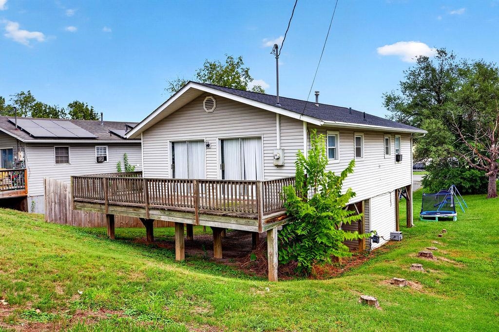 848 FAIRFAX AVE, WAYNESBORO, Virginia 22980, 3 Bedrooms Bedrooms, ,1 BathroomBathrooms,Residential,848 FAIRFAX AVE,682232 MLS # 682232 848 FAIRFAX AVE, WAYNESBORO, Virginia 22980, 3 Bedrooms Bedrooms, ,1 BathroomBathrooms,Residential,848 FAIRFAX AVE,682232 MLS # 682232