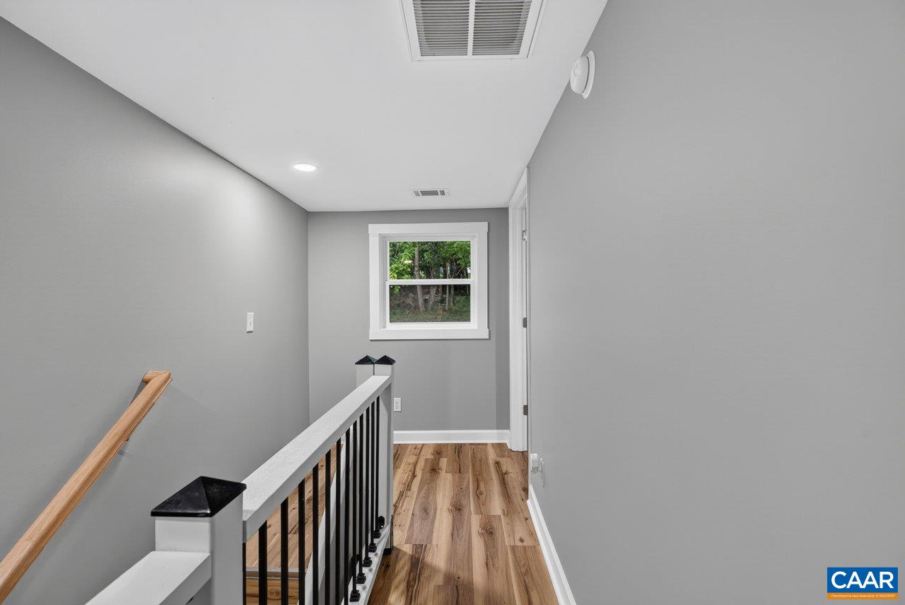 427 MONTGOMERY AVE, STAUNTON, Virginia 24401, 3 Bedrooms Bedrooms, ,2 BathroomsBathrooms,Residential,427 MONTGOMERY AVE,682244 MLS # 682244 427 MONTGOMERY AVE, STAUNTON, Virginia 24401, 3 Bedrooms Bedrooms, ,2 BathroomsBathrooms,Residential,427 MONTGOMERY AVE,682244 MLS # 682244