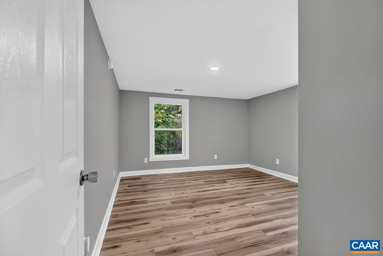 427 MONTGOMERY AVE, STAUNTON, Virginia 24401, 3 Bedrooms Bedrooms, ,2 BathroomsBathrooms,Residential,427 MONTGOMERY AVE,682244 MLS # 682244 427 MONTGOMERY AVE, STAUNTON, Virginia 24401, 3 Bedrooms Bedrooms, ,2 BathroomsBathrooms,Residential,427 MONTGOMERY AVE,682244 MLS # 682244