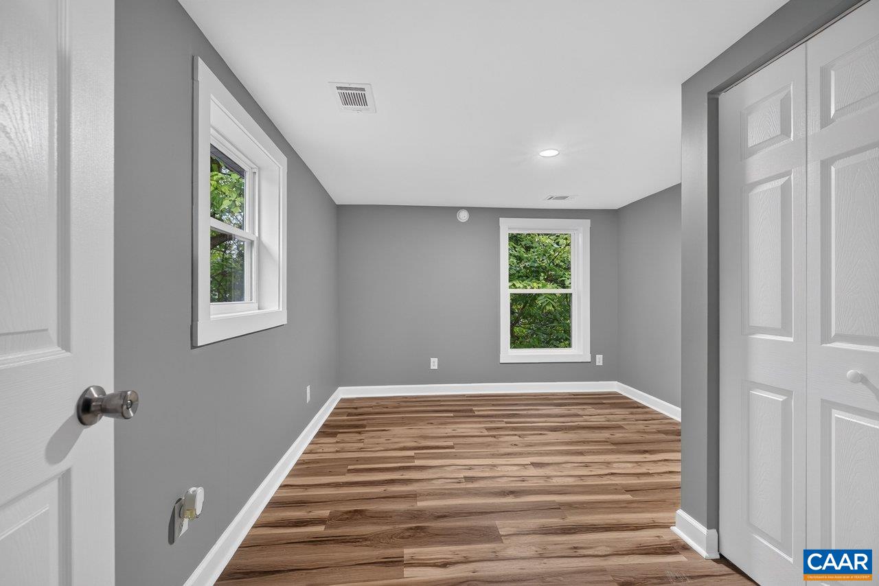 427 MONTGOMERY AVE, STAUNTON, Virginia 24401, 3 Bedrooms Bedrooms, ,2 BathroomsBathrooms,Residential,427 MONTGOMERY AVE,682244 MLS # 682244 427 MONTGOMERY AVE, STAUNTON, Virginia 24401, 3 Bedrooms Bedrooms, ,2 BathroomsBathrooms,Residential,427 MONTGOMERY AVE,682244 MLS # 682244