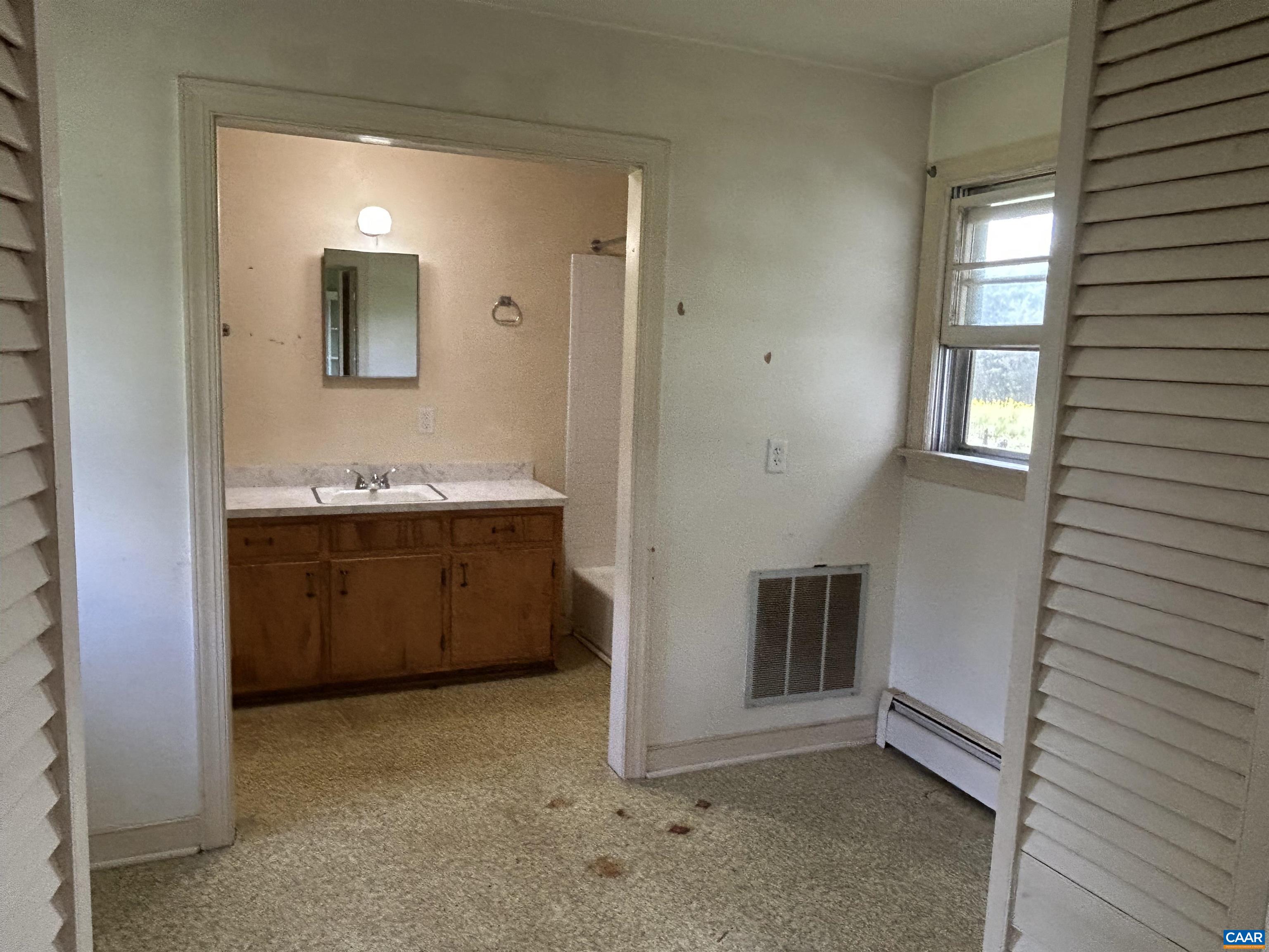 7892 BLENHEIM RD, SCOTTSVILLE, Virginia 24590, 3 Bedrooms Bedrooms, ,2 BathroomsBathrooms,Residential,7892 BLENHEIM RD,682247 MLS # 682247 7892 BLENHEIM RD, SCOTTSVILLE, Virginia 24590, 3 Bedrooms Bedrooms, ,2 BathroomsBathrooms,Residential,7892 BLENHEIM RD,682247 MLS # 682247