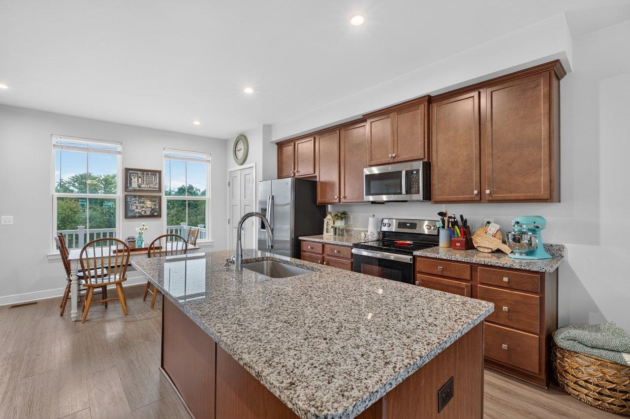 4571 DRYSDALE ST, ROCKINGHAM, Virginia 22801, 3 Bedrooms Bedrooms, ,2 BathroomsBathrooms,Residential,4571 DRYSDALE ST,682248 MLS # 682248 4571 DRYSDALE ST, ROCKINGHAM, Virginia 22801, 3 Bedrooms Bedrooms, ,2 BathroomsBathrooms,Residential,4571 DRYSDALE ST,682248 MLS # 682248