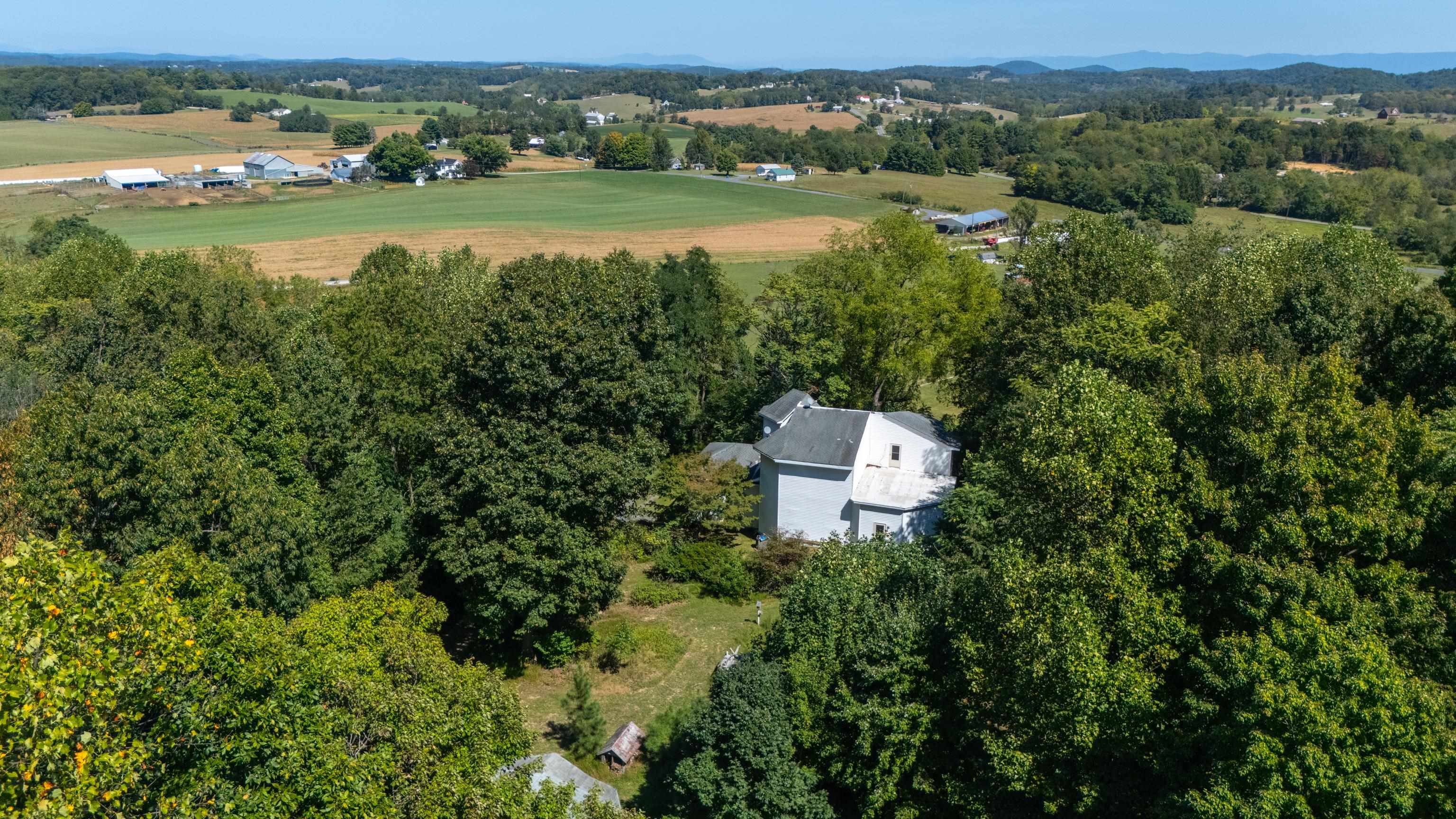 291 MILL LANE RD, STAUNTON, Virginia 24401, 2 Bedrooms Bedrooms, ,1 BathroomBathrooms,Residential,291 MILL LANE RD,682251 MLS # 682251 291 MILL LANE RD, STAUNTON, Virginia 24401, 2 Bedrooms Bedrooms, ,1 BathroomBathrooms,Residential,291 MILL LANE RD,682251 MLS # 682251