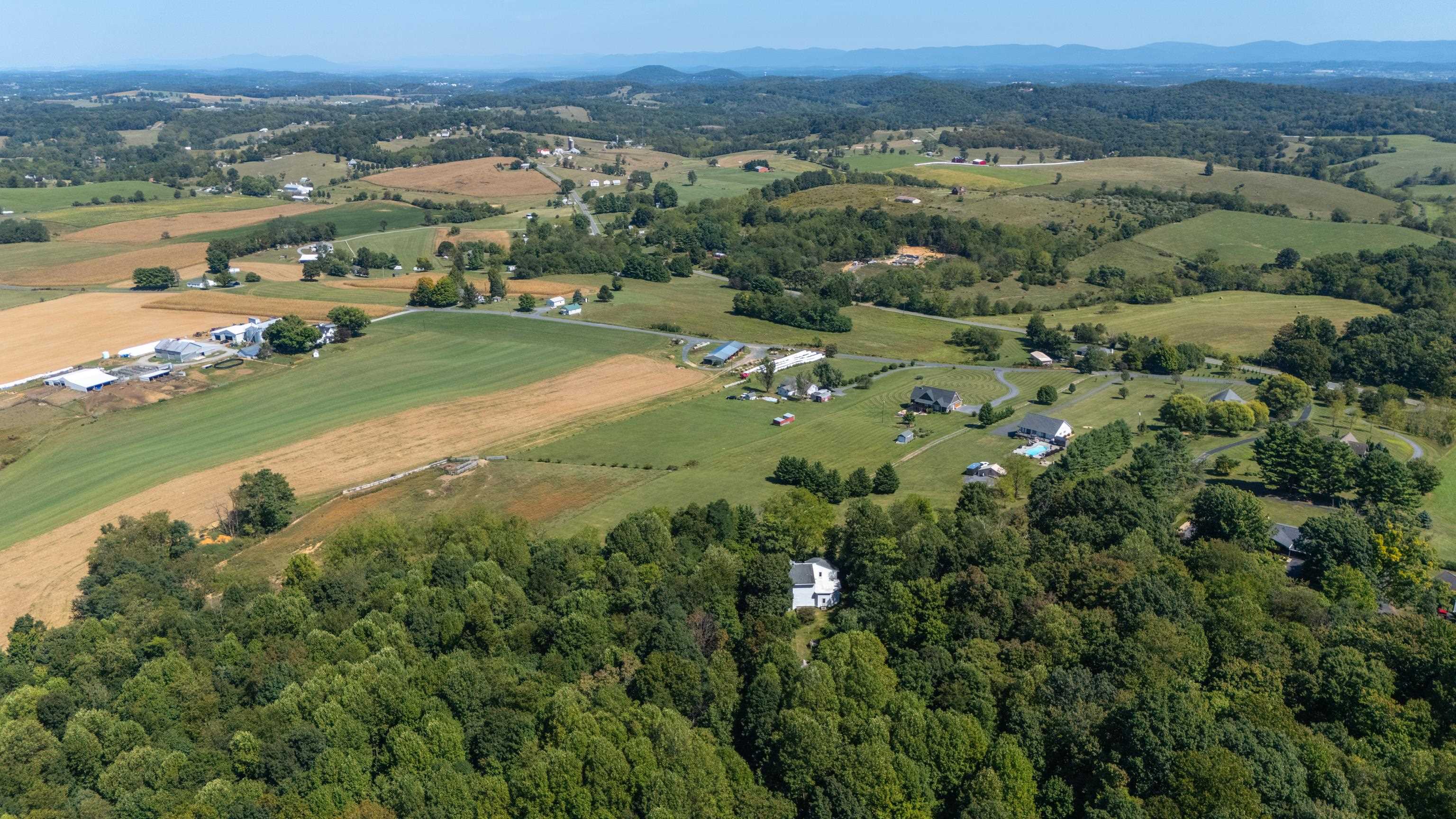 291 MILL LANE RD, STAUNTON, Virginia 24401, 2 Bedrooms Bedrooms, ,1 BathroomBathrooms,Residential,291 MILL LANE RD,682251 MLS # 682251 291 MILL LANE RD, STAUNTON, Virginia 24401, 2 Bedrooms Bedrooms, ,1 BathroomBathrooms,Residential,291 MILL LANE RD,682251 MLS # 682251