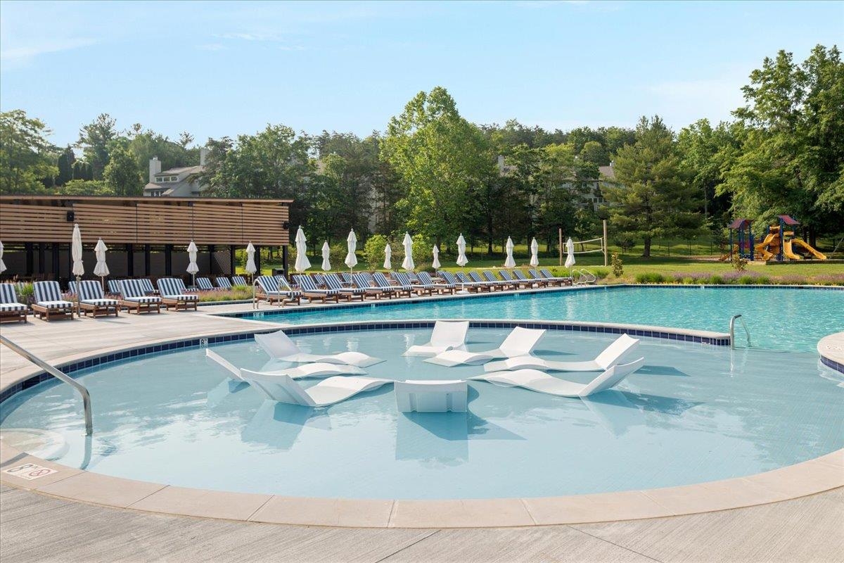 268 DOGWOOD DR, MOUNT JACKSON, Virginia 22842, 3 Bedrooms Bedrooms, ,2 BathroomsBathrooms,Residential,268 DOGWOOD DR,682255 MLS # 682255