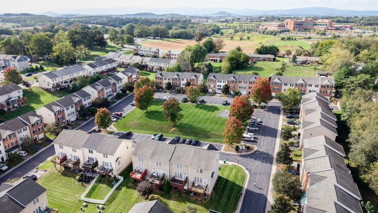 2971 DIAMOND SPRING LN, ROCKINGHAM, Virginia 22801, 3 Bedrooms Bedrooms, ,2 BathroomsBathrooms,Residential,2971 DIAMOND SPRING LN,682256 MLS # 682256