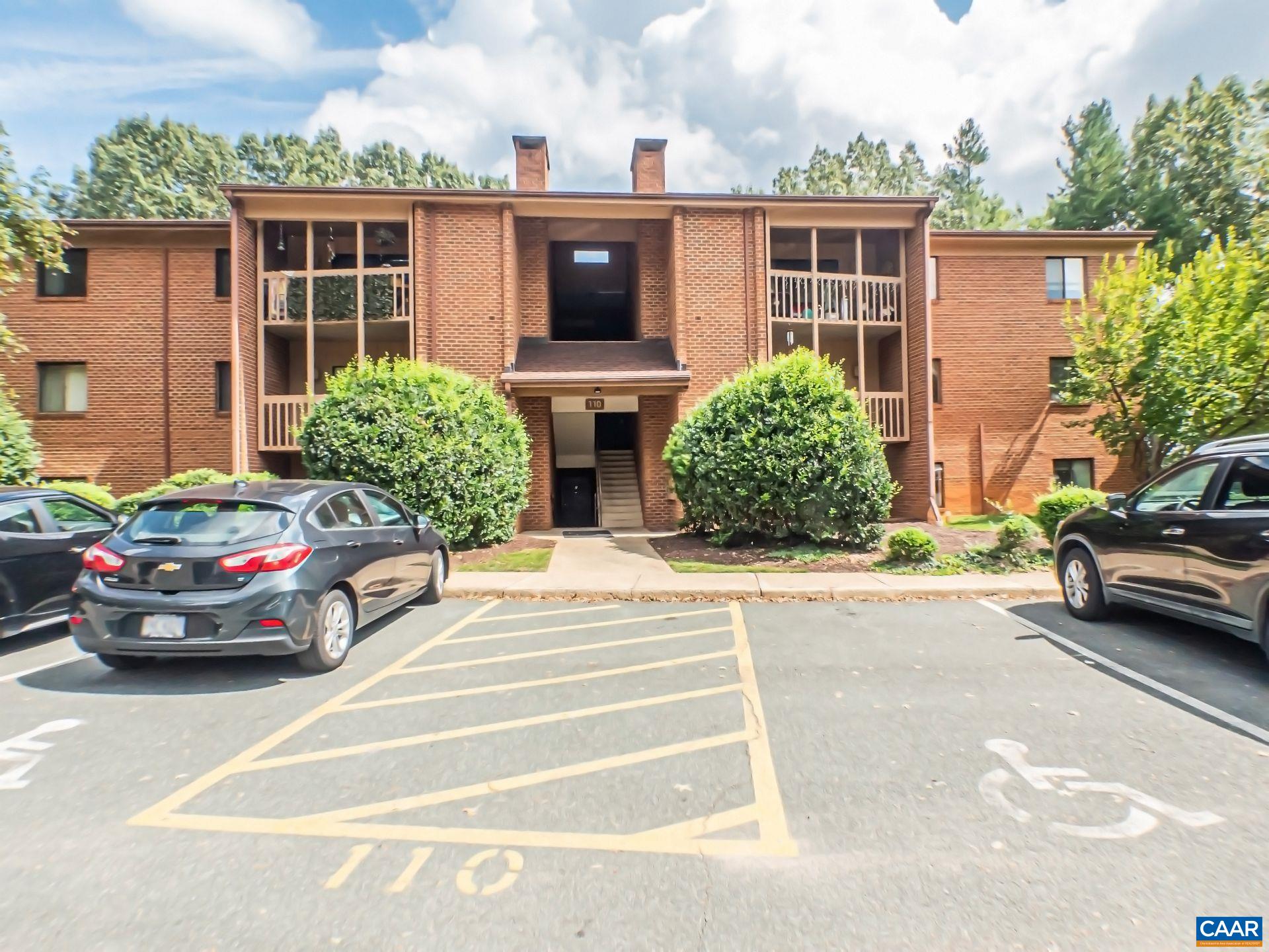 110 TURTLE CREEK RD, CHARLOTTESVILLE, Virginia 22901, 2 Bedrooms Bedrooms, ,2 BathroomsBathrooms,Residential,110 TURTLE CREEK RD,682258 MLS # 682258 110 TURTLE CREEK RD, CHARLOTTESVILLE, Virginia 22901, 2 Bedrooms Bedrooms, ,2 BathroomsBathrooms,Residential,110 TURTLE CREEK RD,682258 MLS # 682258