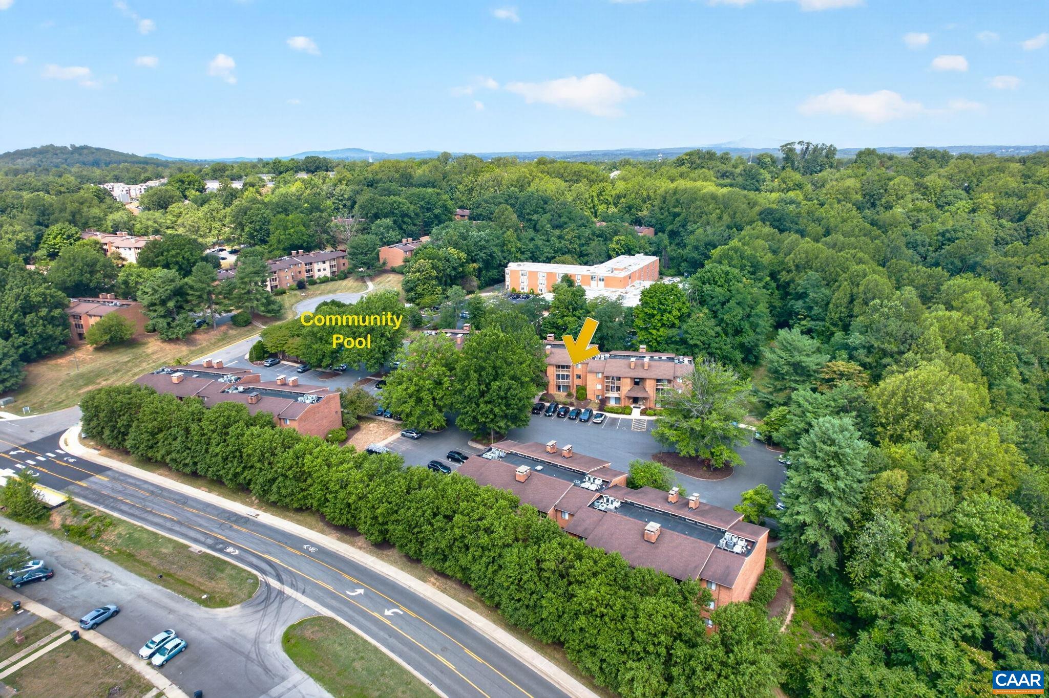 112 TURTLE CREEK RD, CHARLOTTESVILLE, Virginia 22901, 2 Bedrooms Bedrooms, ,2 BathroomsBathrooms,Residential,112 TURTLE CREEK RD,682259 MLS # 682259 112 TURTLE CREEK RD, CHARLOTTESVILLE, Virginia 22901, 2 Bedrooms Bedrooms, ,2 BathroomsBathrooms,Residential,112 TURTLE CREEK RD,682259 MLS # 682259