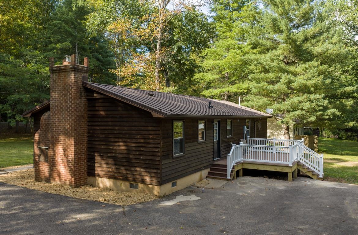 9429 BRIERY BRANCH RD, DAYTON, Virginia 22821, 3 Bedrooms Bedrooms, ,2 BathroomsBathrooms,Residential,9429 BRIERY BRANCH RD,682035 MLS # 682035 9429 BRIERY BRANCH RD, DAYTON, Virginia 22821, 3 Bedrooms Bedrooms, ,2 BathroomsBathrooms,Residential,9429 BRIERY BRANCH RD,682035 MLS # 682035