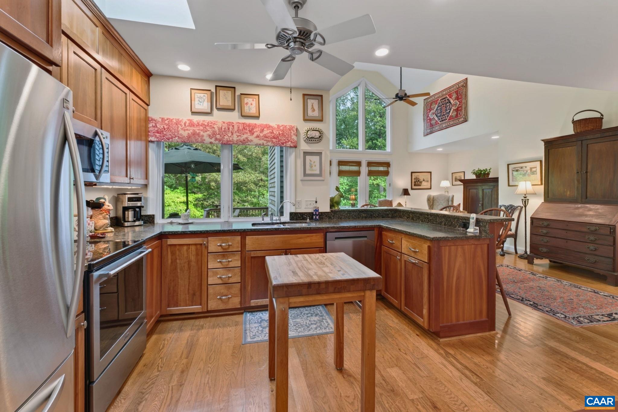 2483 POPLAR DR, CHARLOTTESVILLE, Virginia 22903, 4 Bedrooms Bedrooms, ,3 BathroomsBathrooms,Residential,2483 POPLAR DR,682184 MLS # 682184