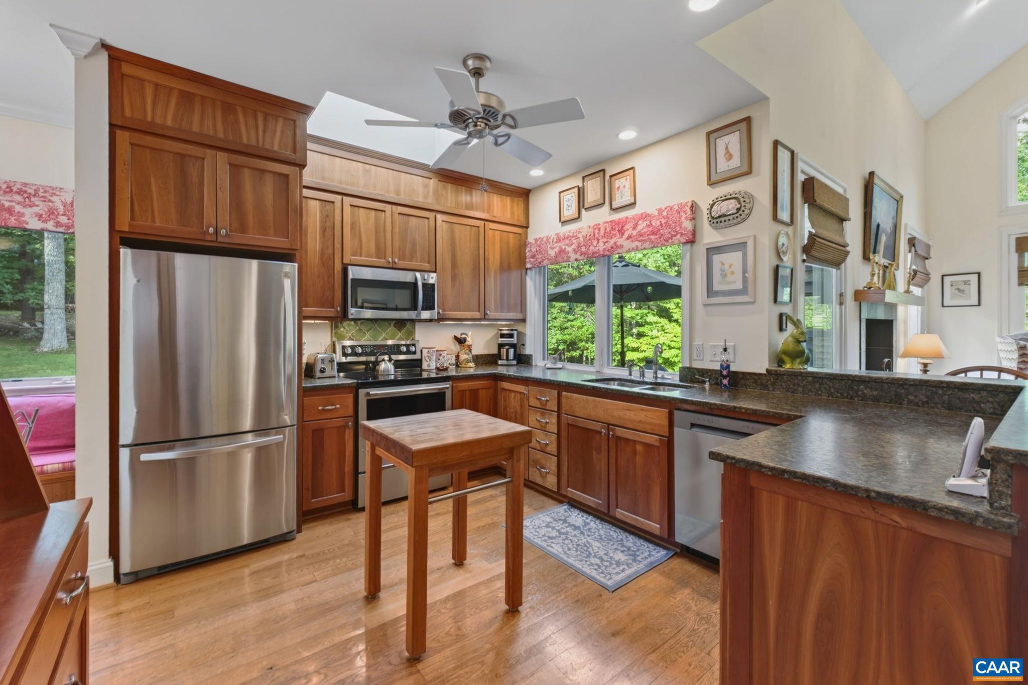 2483 POPLAR DR, CHARLOTTESVILLE, Virginia 22903, 4 Bedrooms Bedrooms, ,3 BathroomsBathrooms,Residential,2483 POPLAR DR,682184 MLS # 682184