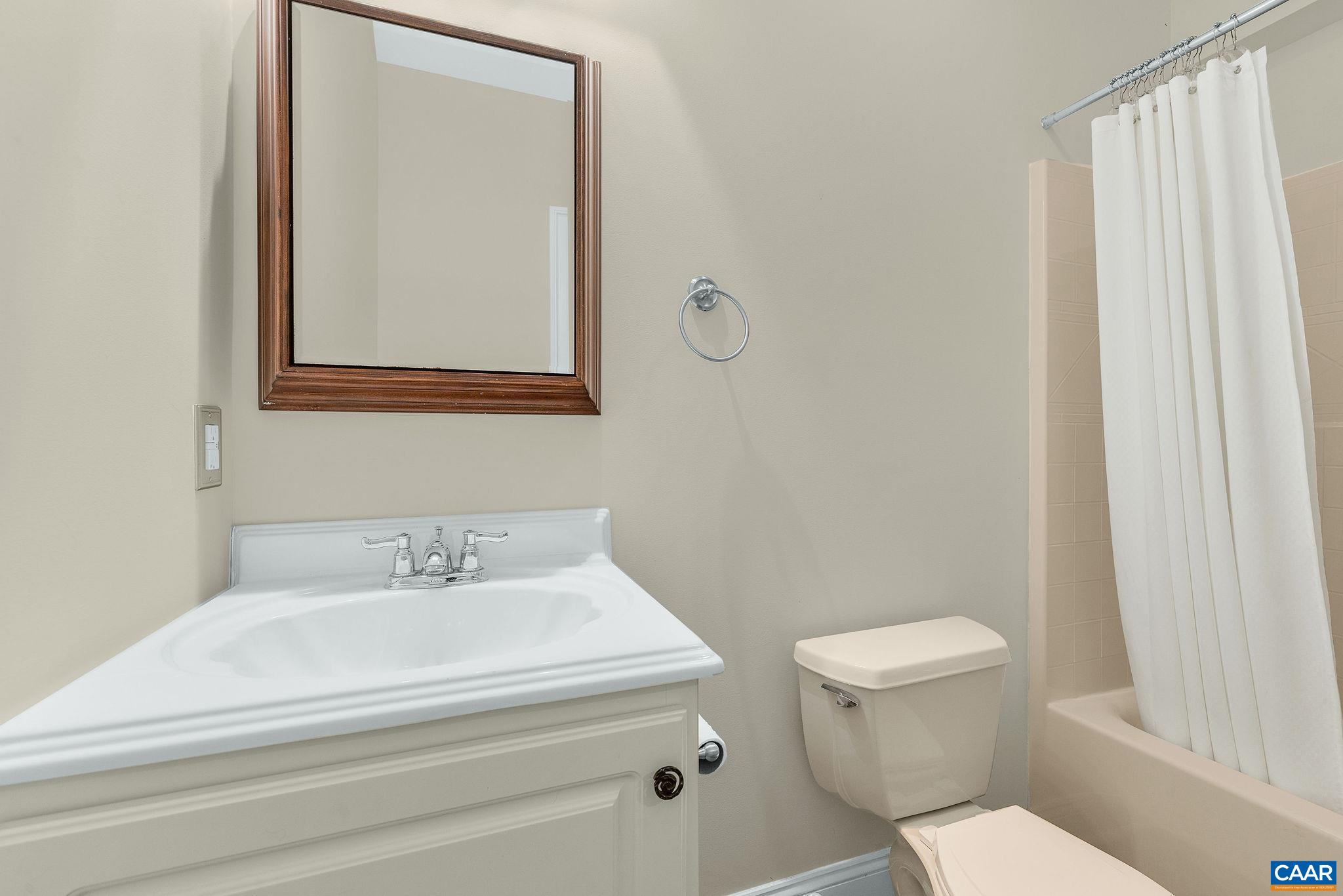 1425 PLAINS DR, CHARLOTTESVILLE, Virginia 22901, 5 Bedrooms Bedrooms, ,4 BathroomsBathrooms,Residential,1425 PLAINS DR,682210 MLS # 682210 1425 PLAINS DR, CHARLOTTESVILLE, Virginia 22901, 5 Bedrooms Bedrooms, ,4 BathroomsBathrooms,Residential,1425 PLAINS DR,682210 MLS # 682210