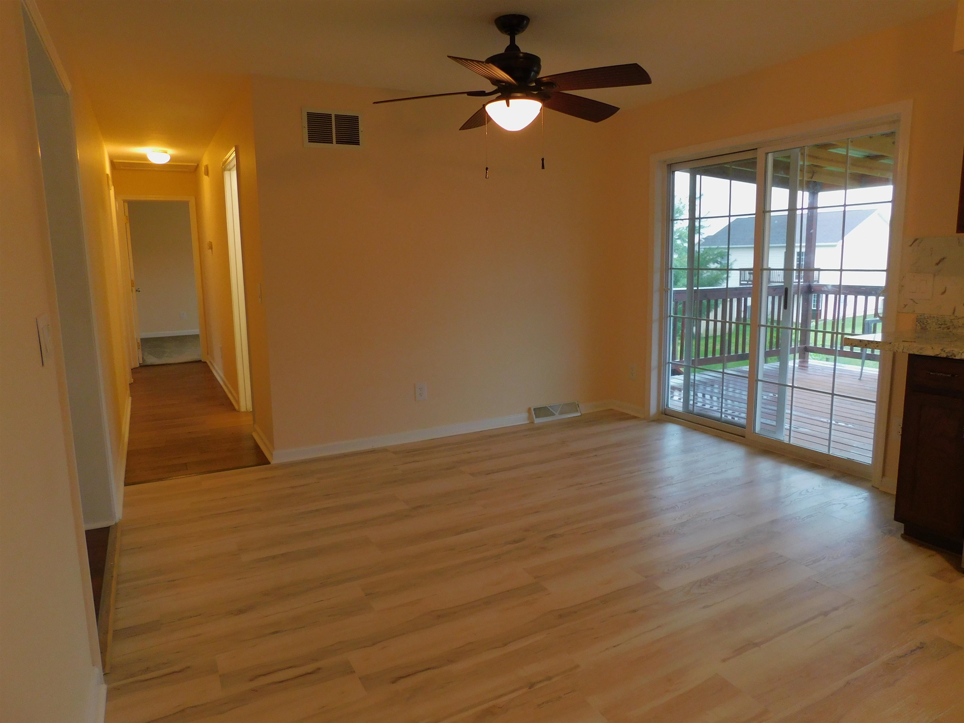 165 CLARA CT, HARRISONBURG, Virginia 22802, 5 Bedrooms Bedrooms, ,3 BathroomsBathrooms,Residential,165 CLARA CT HARRISONBURG, VA, 22802,165 CLARA CT,682273 MLS # 682273