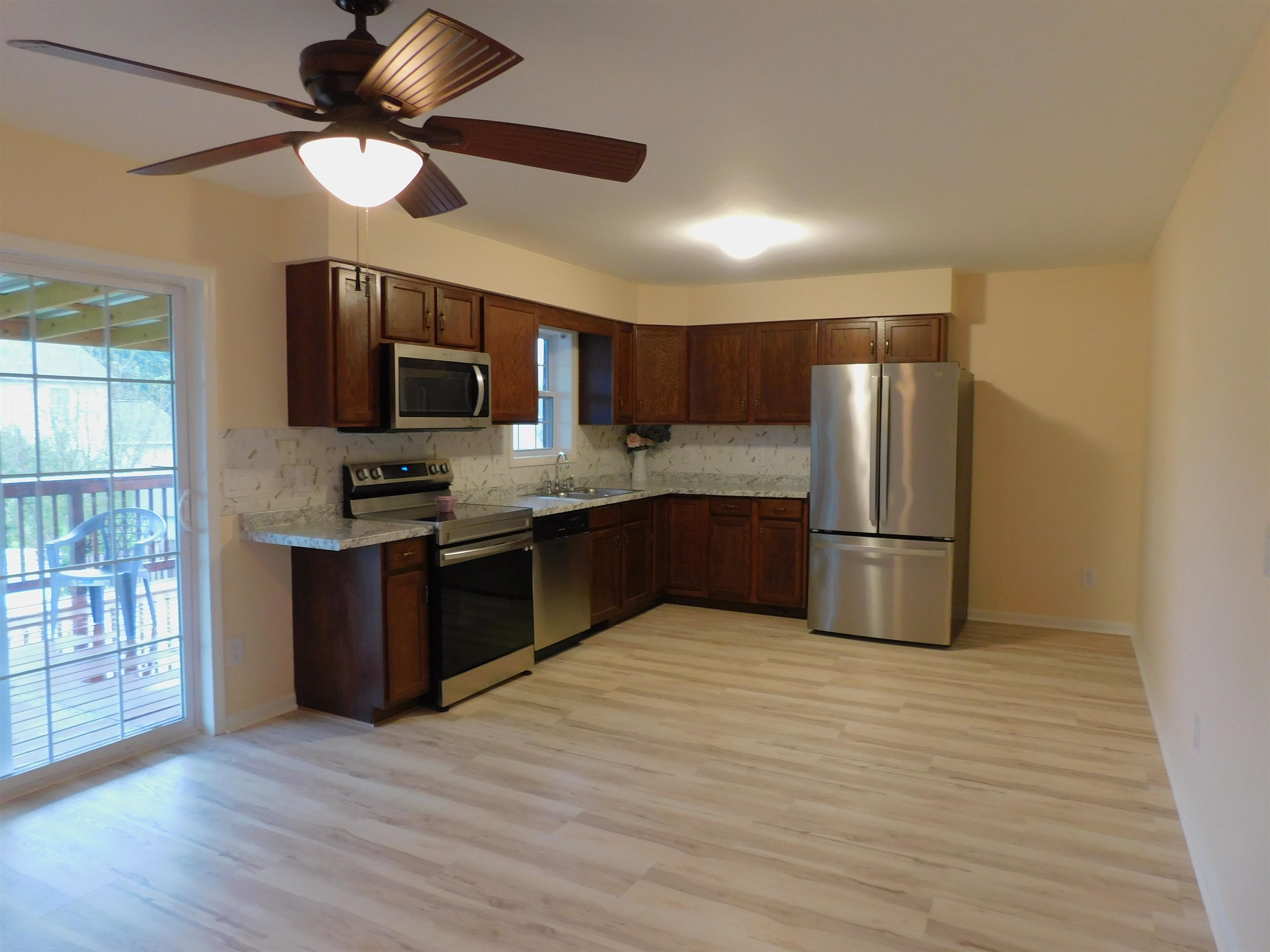 165 CLARA CT, HARRISONBURG, Virginia 22802, 5 Bedrooms Bedrooms, ,3 BathroomsBathrooms,Residential,165 CLARA CT HARRISONBURG, VA, 22802,165 CLARA CT,682273 MLS # 682273