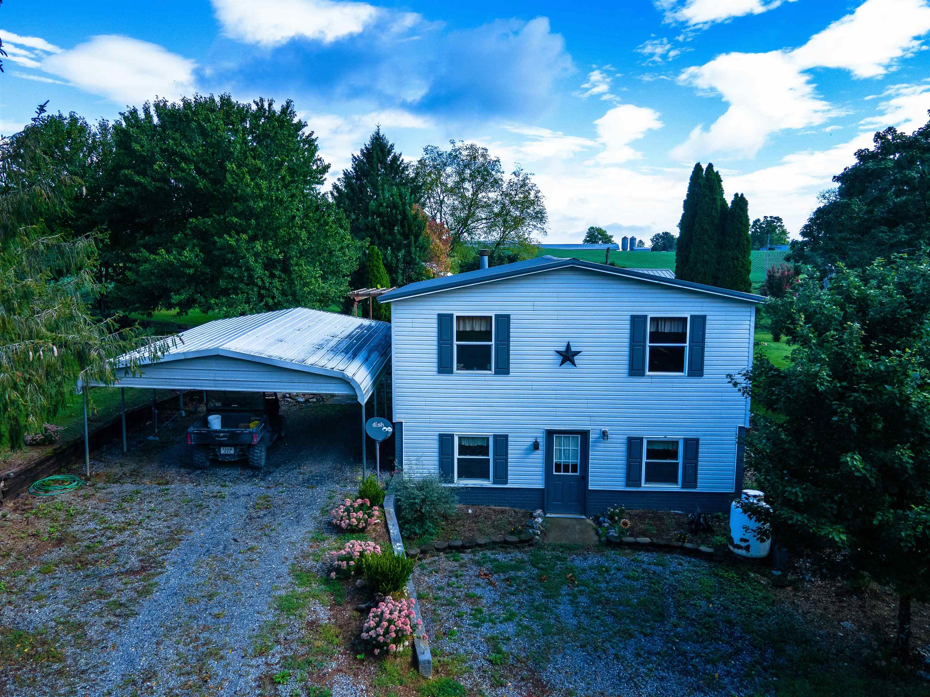 5904 SPRING HILL RD, BRIDGEWATER, Virginia 22812, 3 Bedrooms Bedrooms, ,2 BathroomsBathrooms,Residential,Wakilo Farm,5904 SPRING HILL RD,682109 MLS # 682109 5904 SPRING HILL RD, BRIDGEWATER, Virginia 22812, 3 Bedrooms Bedrooms, ,2 BathroomsBathrooms,Residential,Wakilo Farm,5904 SPRING HILL RD,682109 MLS # 682109