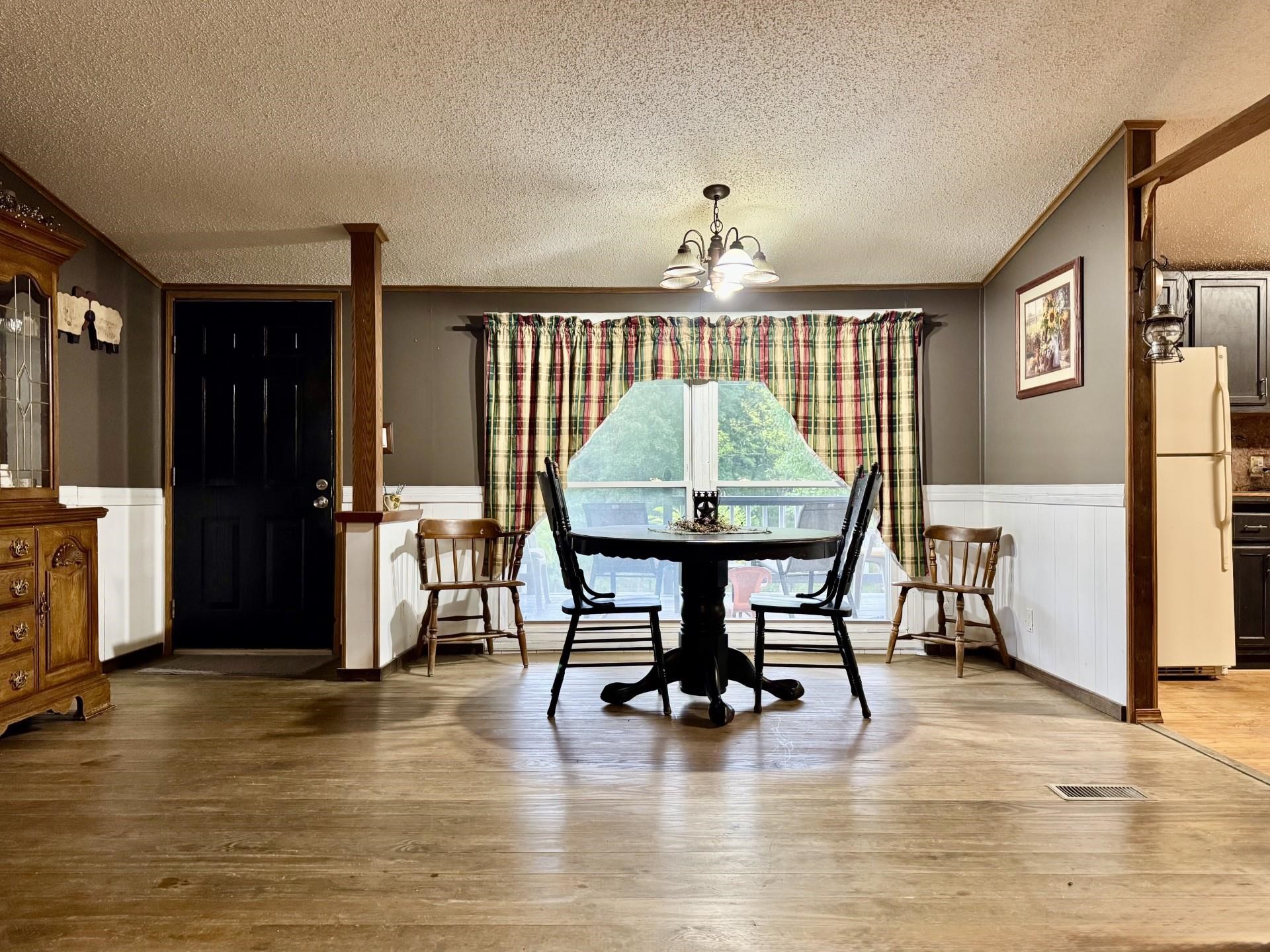 5904 SPRING HILL RD, BRIDGEWATER, Virginia 22812, 3 Bedrooms Bedrooms, ,2 BathroomsBathrooms,Residential,Wakilo Farm,5904 SPRING HILL RD,682109 MLS # 682109
