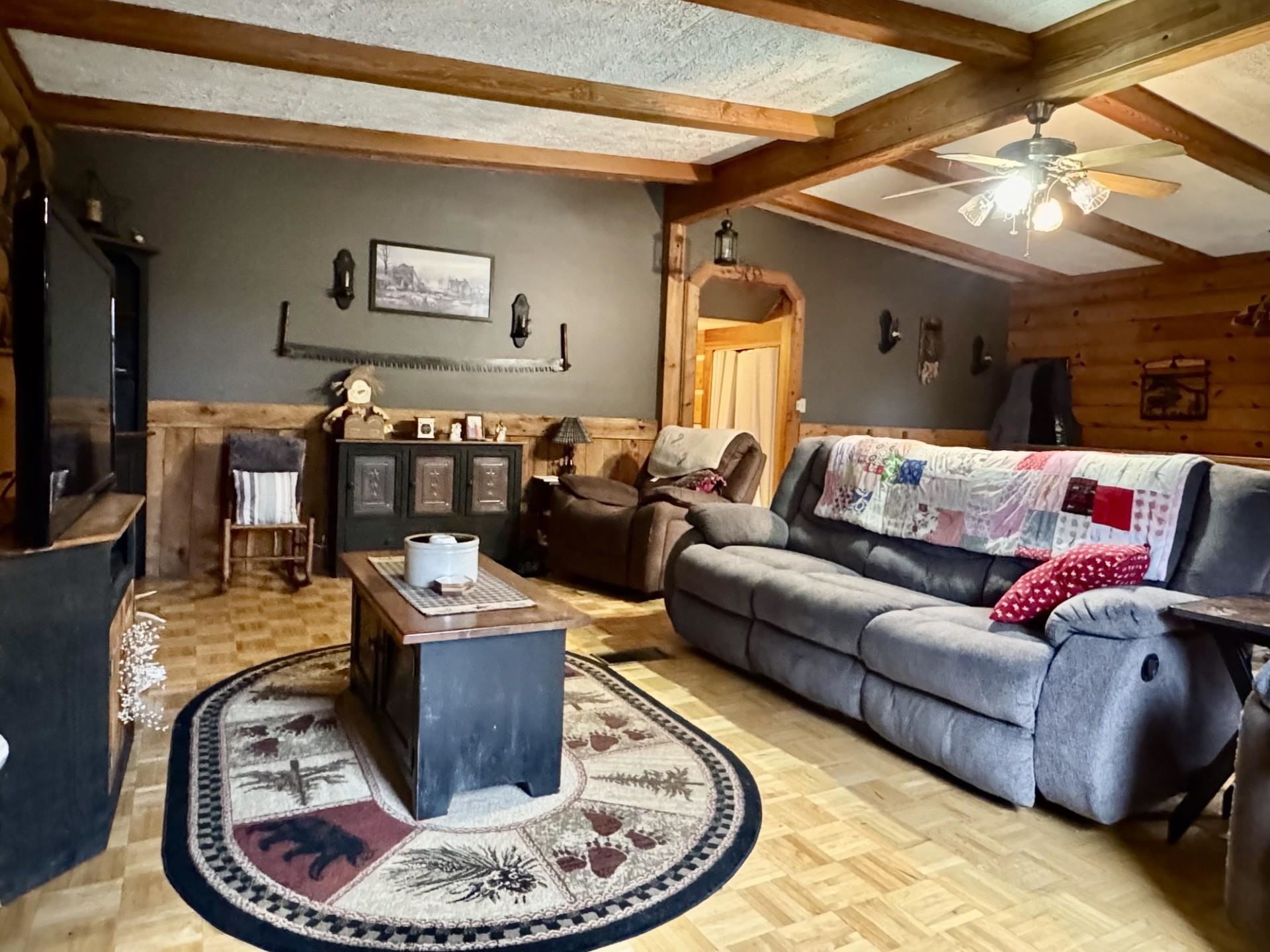 5904 SPRING HILL RD, BRIDGEWATER, Virginia 22812, 3 Bedrooms Bedrooms, ,2 BathroomsBathrooms,Residential,Wakilo Farm,5904 SPRING HILL RD,682109 MLS # 682109