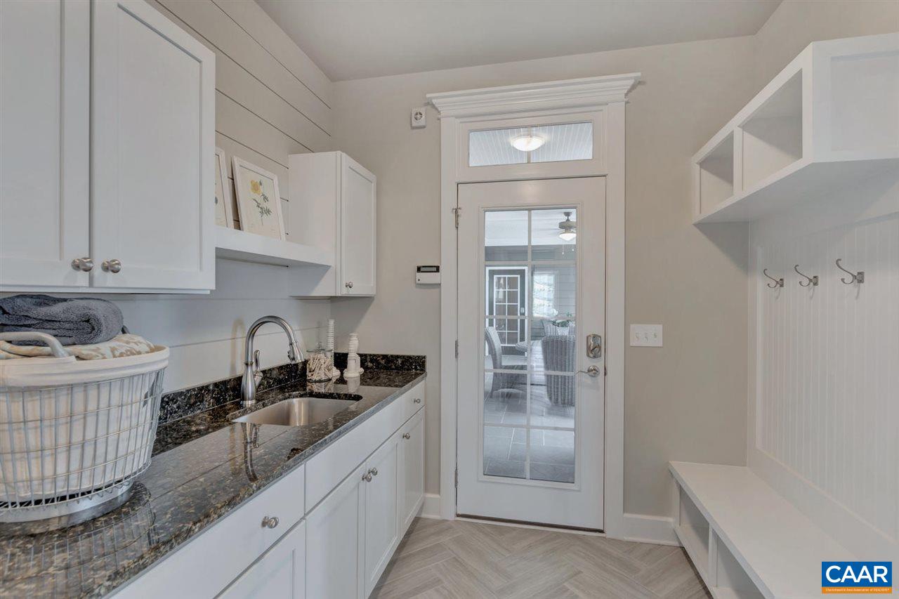 Upgraded Laundry Room