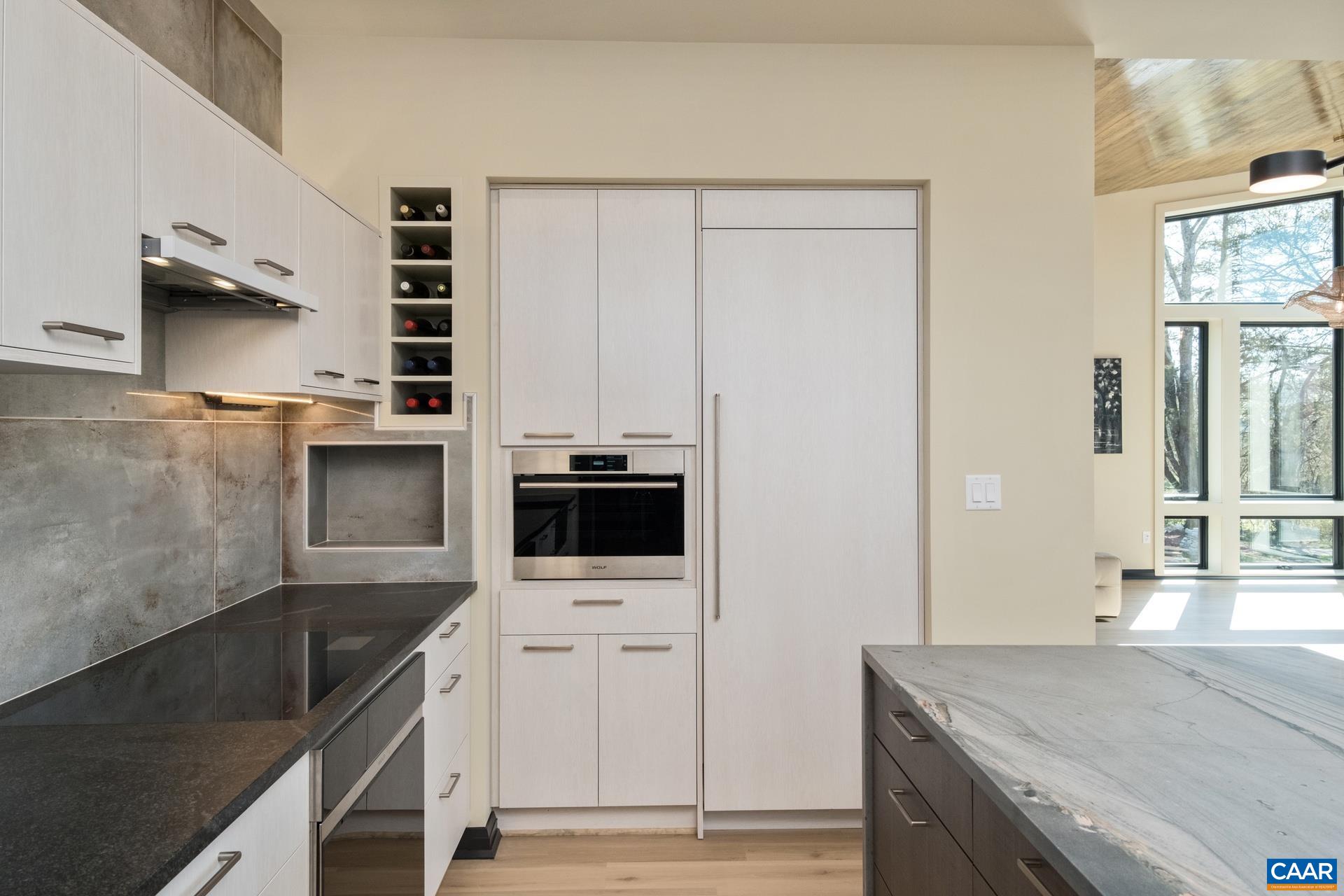 669 LOCHLYN HILL DR, CHARLOTTESVILLE, Virginia 22901, 3 Bedrooms Bedrooms, ,2 BathroomsBathrooms,Residential,669 LOCHLYN HILL DR,682277 MLS # 682277