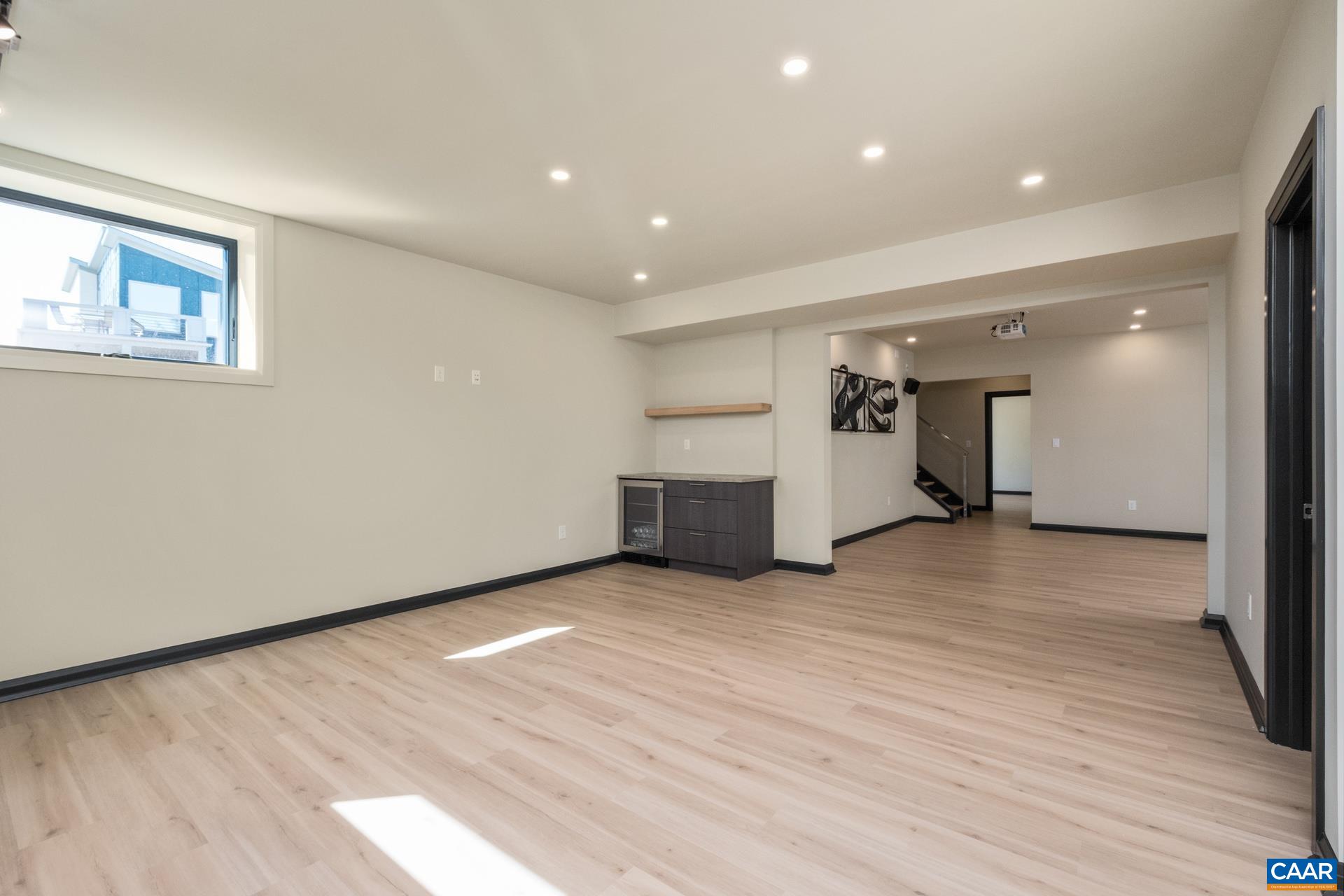 669 LOCHLYN HILL DR, CHARLOTTESVILLE, Virginia 22901, 3 Bedrooms Bedrooms, ,2 BathroomsBathrooms,Residential,669 LOCHLYN HILL DR,682277 MLS # 682277