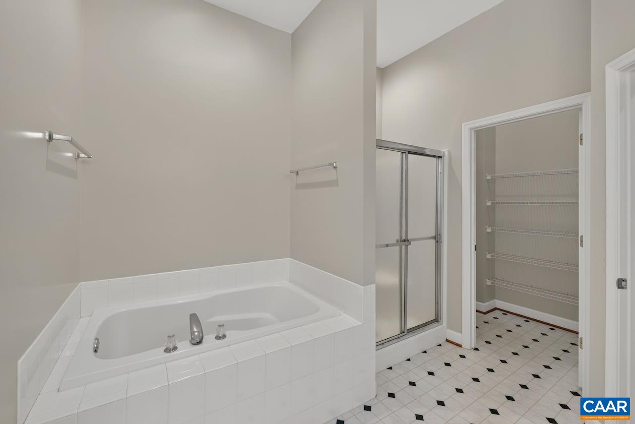 3203 TURNBERRY CIR, CHARLOTTESVILLE, Virginia 22911, 3 Bedrooms Bedrooms, ,2 BathroomsBathrooms,Residential,3203 TURNBERRY CIR,682282 MLS # 682282 3203 TURNBERRY CIR, CHARLOTTESVILLE, Virginia 22911, 3 Bedrooms Bedrooms, ,2 BathroomsBathrooms,Residential,3203 TURNBERRY CIR,682282 MLS # 682282