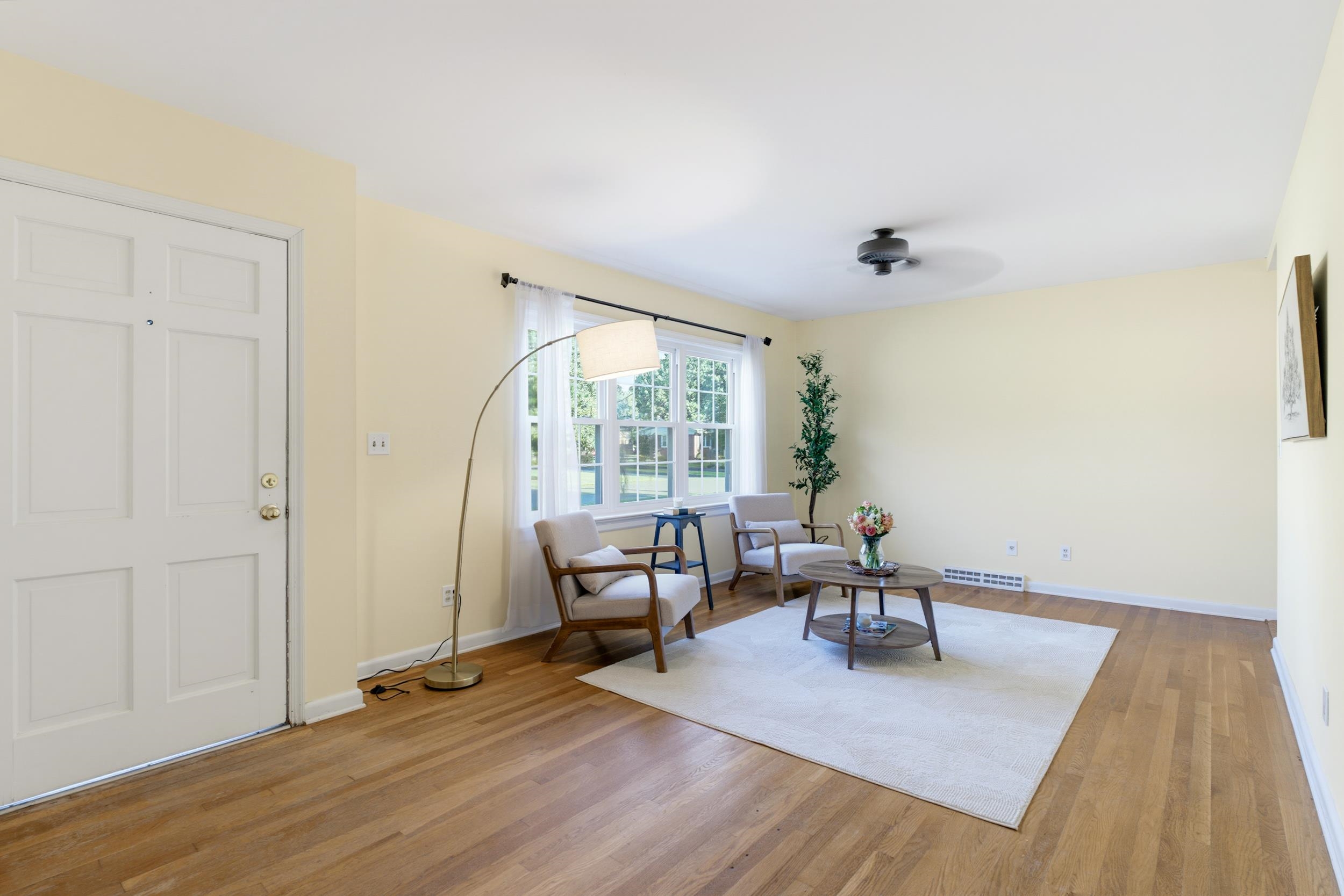 112 N WEST VIEW ST, BRIDGEWATER, Virginia 22812, 3 Bedrooms Bedrooms, ,2 BathroomsBathrooms,Residential,112 N WEST VIEW ST,682283 MLS # 682283 112 N WEST VIEW ST, BRIDGEWATER, Virginia 22812, 3 Bedrooms Bedrooms, ,2 BathroomsBathrooms,Residential,112 N WEST VIEW ST,682283 MLS # 682283