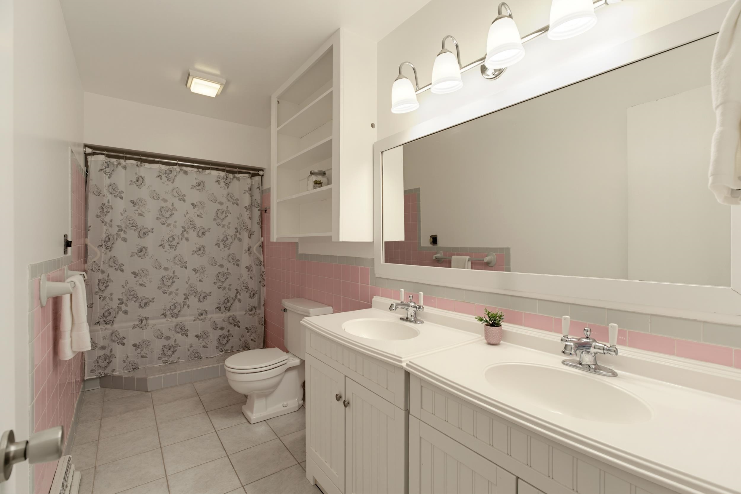 112 N WEST VIEW ST, BRIDGEWATER, Virginia 22812, 3 Bedrooms Bedrooms, ,2 BathroomsBathrooms,Residential,112 N WEST VIEW ST,682283 MLS # 682283 112 N WEST VIEW ST, BRIDGEWATER, Virginia 22812, 3 Bedrooms Bedrooms, ,2 BathroomsBathrooms,Residential,112 N WEST VIEW ST,682283 MLS # 682283