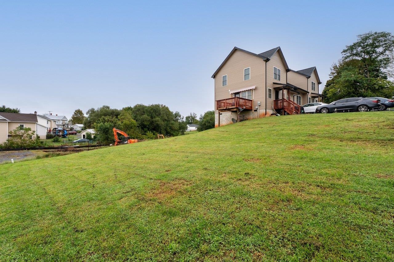243 COMMUNITY CIR, TIMBERVILLE, Virginia 22853, 3 Bedrooms Bedrooms, ,2 BathroomsBathrooms,Residential,243 COMMUNITY CIR,682297 MLS # 682297 243 COMMUNITY CIR, TIMBERVILLE, Virginia 22853, 3 Bedrooms Bedrooms, ,2 BathroomsBathrooms,Residential,243 COMMUNITY CIR,682297 MLS # 682297