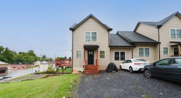 243 COMMUNITY CIR, TIMBERVILLE, Virginia 22853, 3 Bedrooms Bedrooms, ,2 BathroomsBathrooms,Residential,243 COMMUNITY CIR,682297 MLS # 682297
