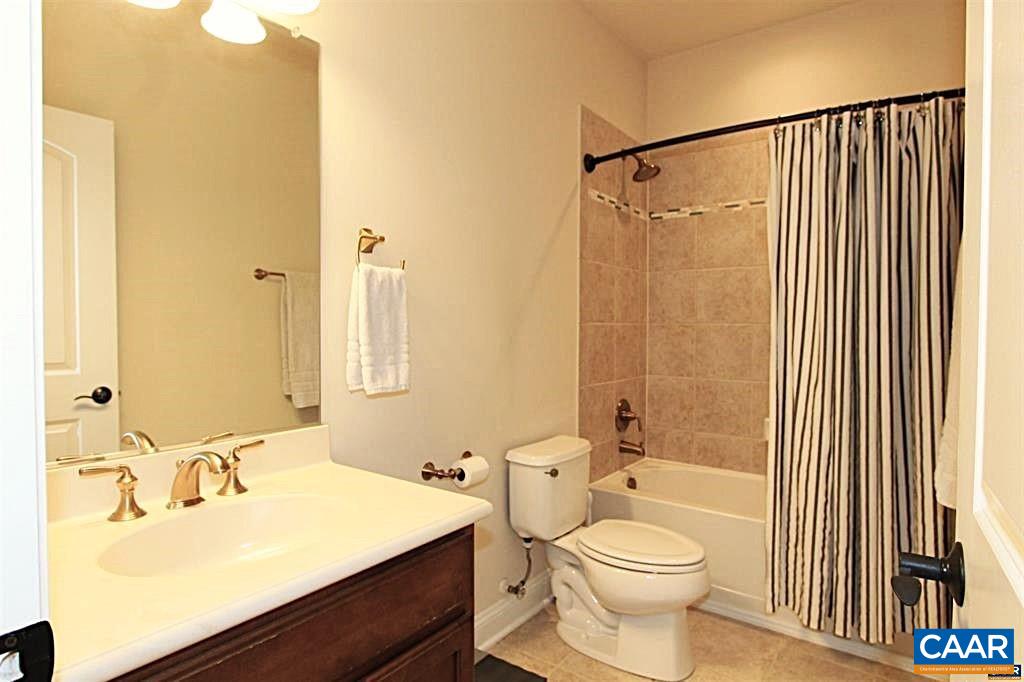 405 SAMARA CT, CHARLOTTESVILLE, Virginia 22903, 4 Bedrooms Bedrooms, ,3 BathroomsBathrooms,Residential,405 SAMARA CT,682301 MLS # 682301 405 SAMARA CT, CHARLOTTESVILLE, Virginia 22903, 4 Bedrooms Bedrooms, ,3 BathroomsBathrooms,Residential,405 SAMARA CT,682301 MLS # 682301