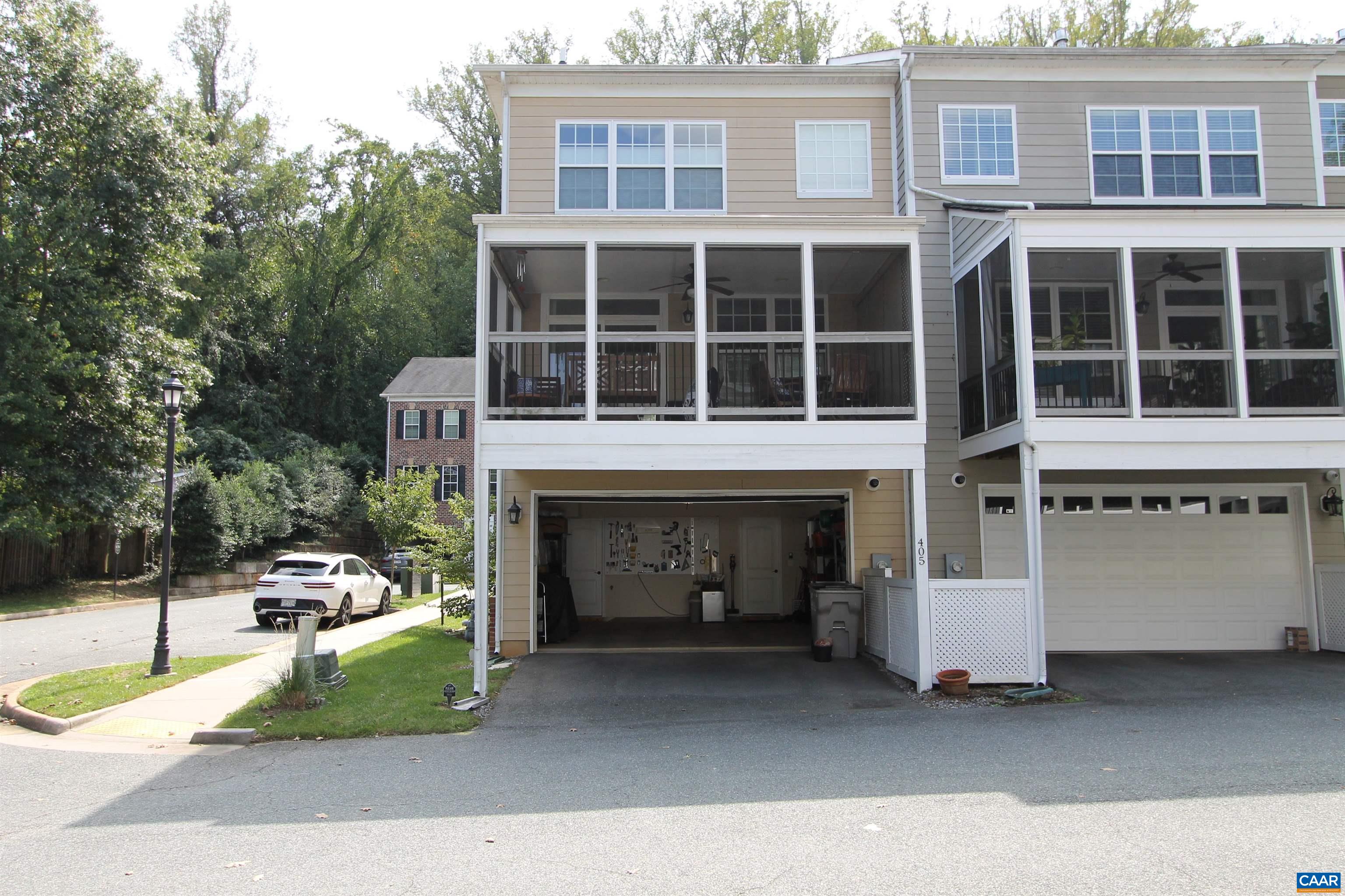 405 SAMARA CT, CHARLOTTESVILLE, Virginia 22903, 4 Bedrooms Bedrooms, ,3 BathroomsBathrooms,Residential,405 SAMARA CT,682301 MLS # 682301 405 SAMARA CT, CHARLOTTESVILLE, Virginia 22903, 4 Bedrooms Bedrooms, ,3 BathroomsBathrooms,Residential,405 SAMARA CT,682301 MLS # 682301