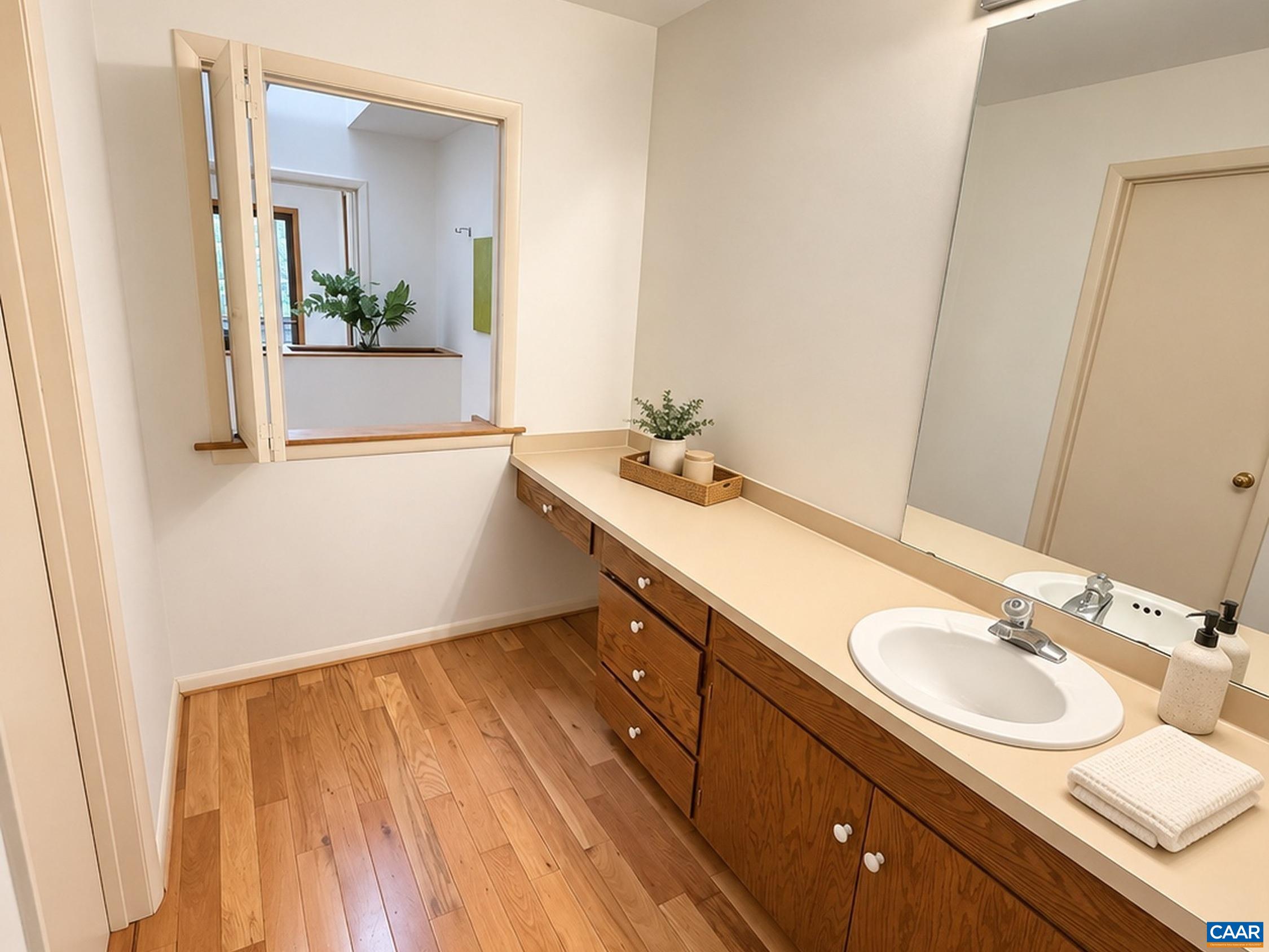 1561 BIRNAM DR, CHARLOTTESVILLE, Virginia 22901, 2 Bedrooms Bedrooms, ,2 BathroomsBathrooms,Residential,1561 BIRNAM DR,682302 MLS # 682302 1561 BIRNAM DR, CHARLOTTESVILLE, Virginia 22901, 2 Bedrooms Bedrooms, ,2 BathroomsBathrooms,Residential,1561 BIRNAM DR,682302 MLS # 682302