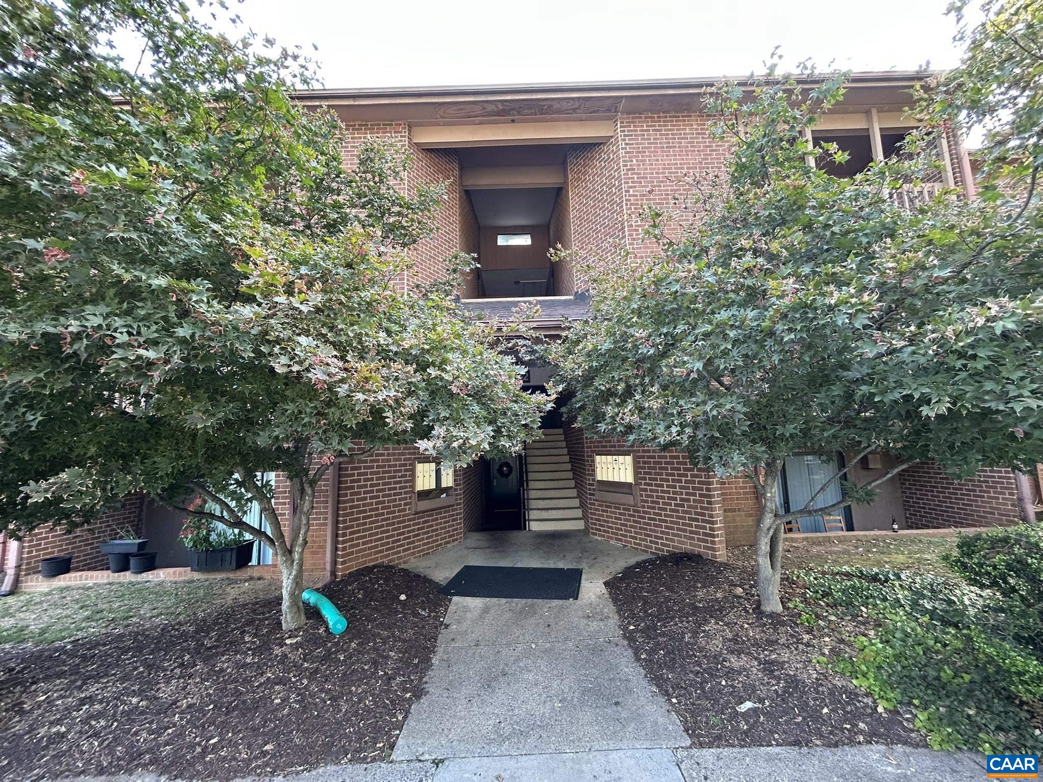 102 TURTLE CREEK RD, CHARLOTTESVILLE, Virginia 22901, 2 Bedrooms Bedrooms, ,2 BathroomsBathrooms,Residential,102 TURTLE CREEK RD,682304 MLS # 682304 102 TURTLE CREEK RD, CHARLOTTESVILLE, Virginia 22901, 2 Bedrooms Bedrooms, ,2 BathroomsBathrooms,Residential,102 TURTLE CREEK RD,682304 MLS # 682304