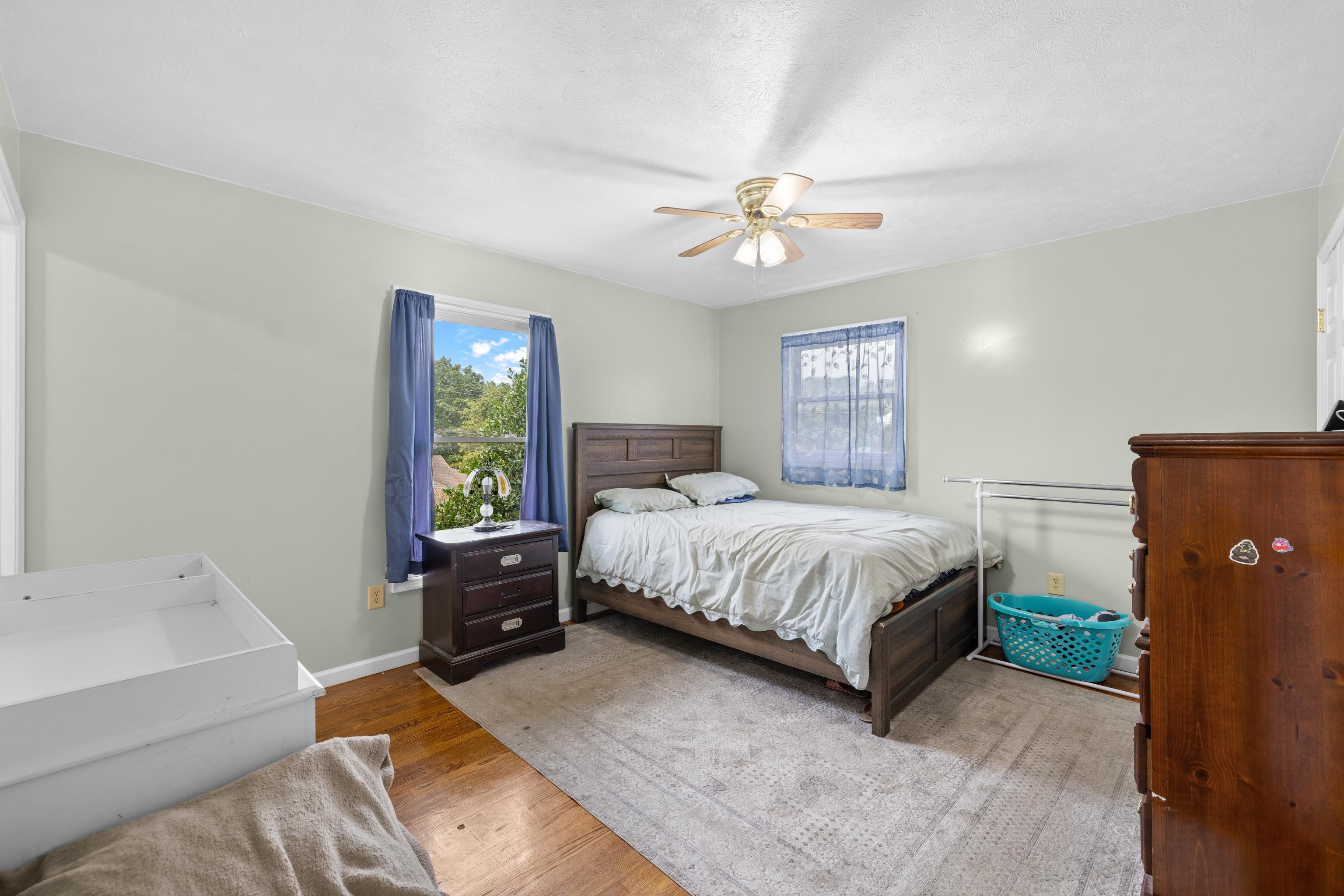 7 BELMONT DR, STAUNTON, Virginia 24401, 4 Bedrooms Bedrooms, ,2 BathroomsBathrooms,Residential,7 BELMONT DR,682306 MLS # 682306 7 BELMONT DR, STAUNTON, Virginia 24401, 4 Bedrooms Bedrooms, ,2 BathroomsBathrooms,Residential,7 BELMONT DR,682306 MLS # 682306