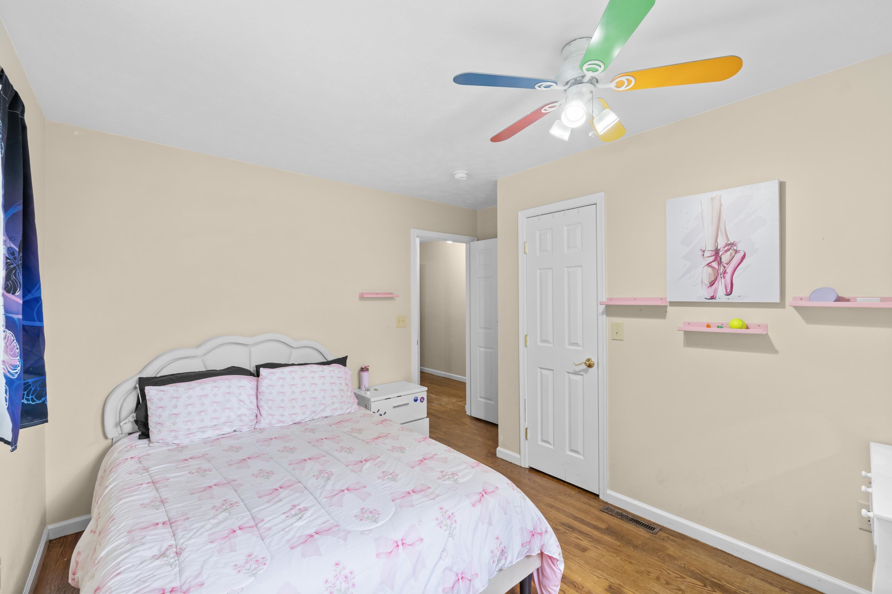 7 BELMONT DR, STAUNTON, Virginia 24401, 4 Bedrooms Bedrooms, ,2 BathroomsBathrooms,Residential,7 BELMONT DR,682306 MLS # 682306 7 BELMONT DR, STAUNTON, Virginia 24401, 4 Bedrooms Bedrooms, ,2 BathroomsBathrooms,Residential,7 BELMONT DR,682306 MLS # 682306