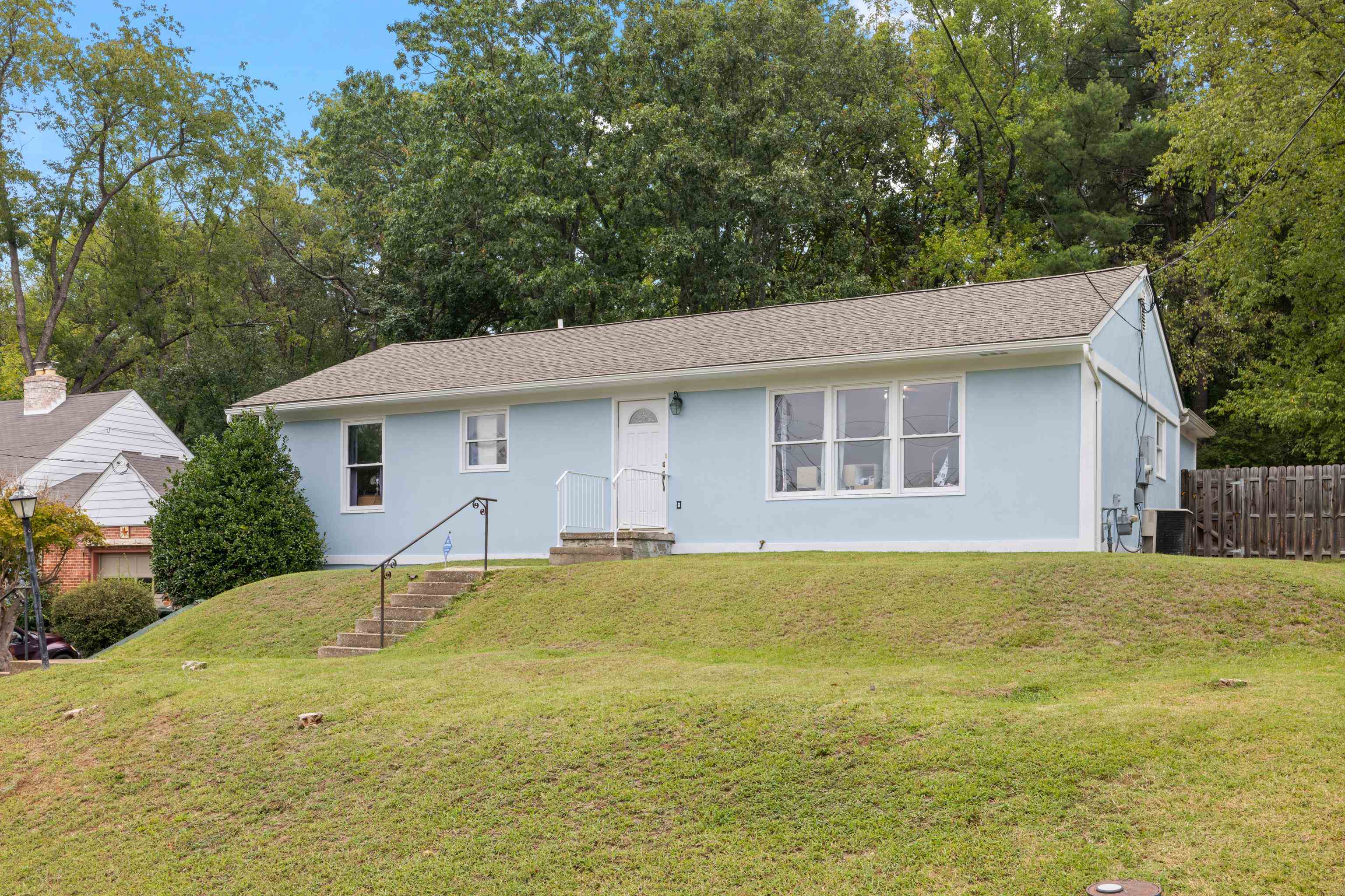 7 BELMONT DR, STAUNTON, Virginia 24401, 4 Bedrooms Bedrooms, ,2 BathroomsBathrooms,Residential,7 BELMONT DR,682306 MLS # 682306 7 BELMONT DR, STAUNTON, Virginia 24401, 4 Bedrooms Bedrooms, ,2 BathroomsBathrooms,Residential,7 BELMONT DR,682306 MLS # 682306