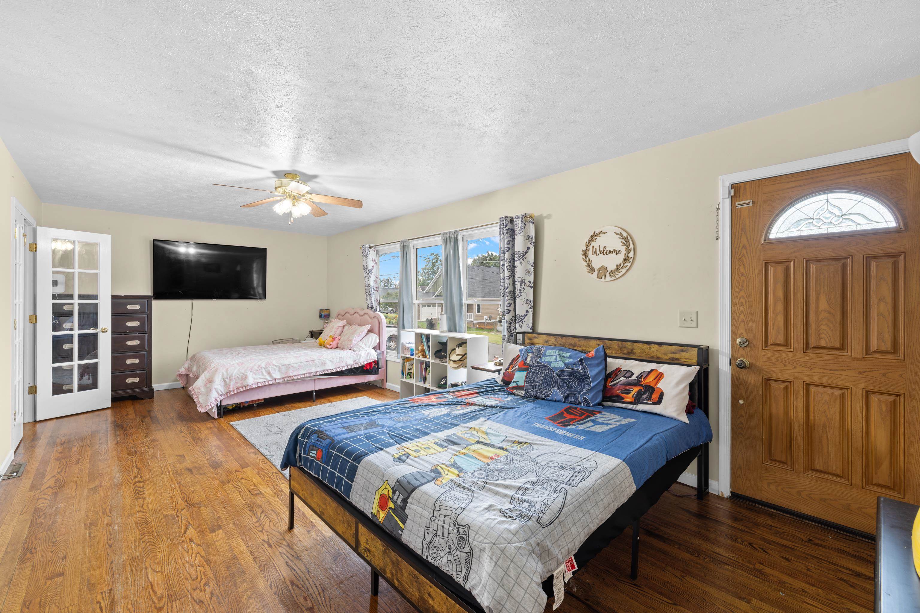 7 BELMONT DR, STAUNTON, Virginia 24401, 4 Bedrooms Bedrooms, ,2 BathroomsBathrooms,Residential,7 BELMONT DR,682306 MLS # 682306 7 BELMONT DR, STAUNTON, Virginia 24401, 4 Bedrooms Bedrooms, ,2 BathroomsBathrooms,Residential,7 BELMONT DR,682306 MLS # 682306