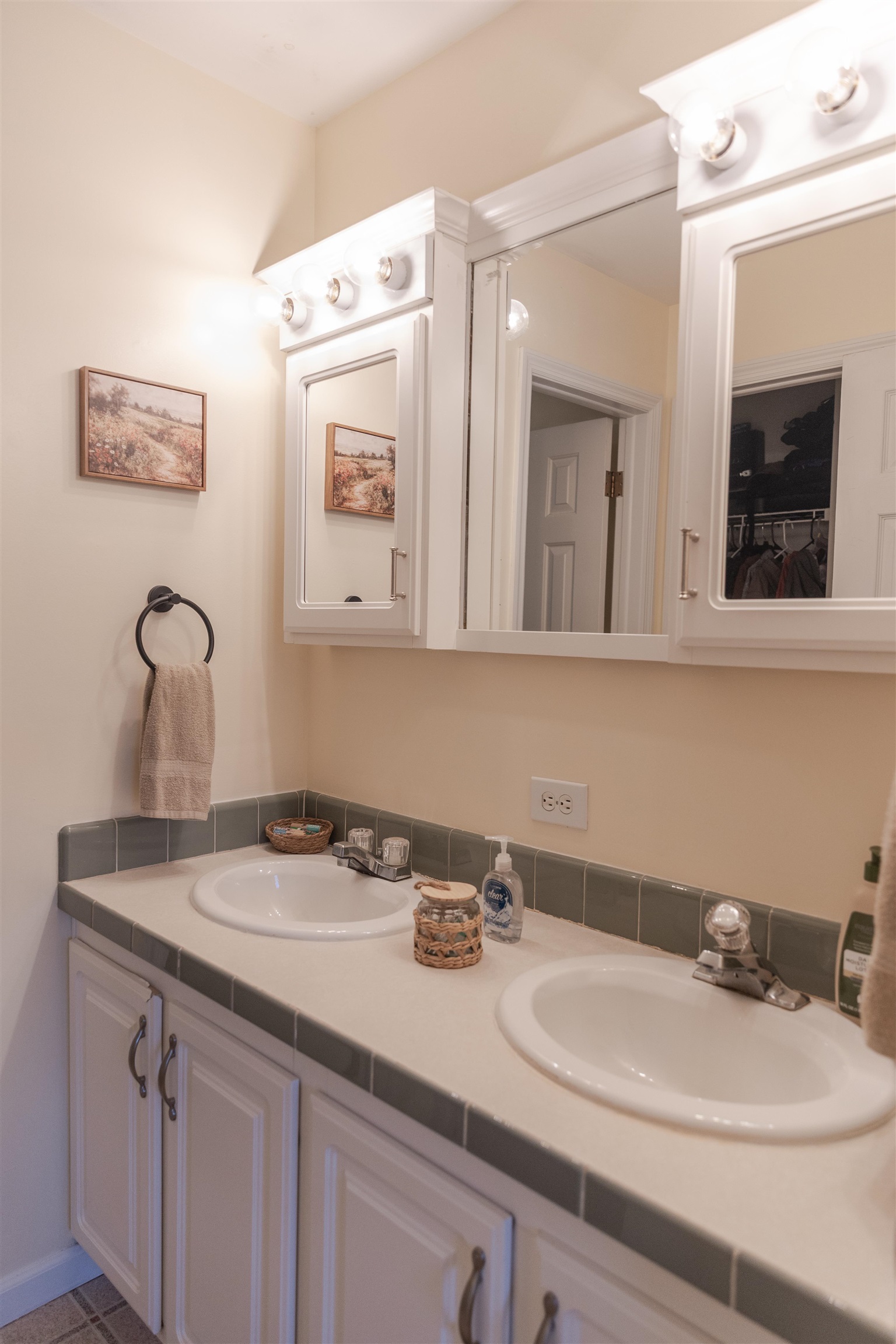 1766 NW FOREST AVE, BUENA VISTA, Virginia 24416, 3 Bedrooms Bedrooms, ,2 BathroomsBathrooms,Residential,1766 NW FOREST AVE,682311 MLS # 682311 1766 NW FOREST AVE, BUENA VISTA, Virginia 24416, 3 Bedrooms Bedrooms, ,2 BathroomsBathrooms,Residential,1766 NW FOREST AVE,682311 MLS # 682311