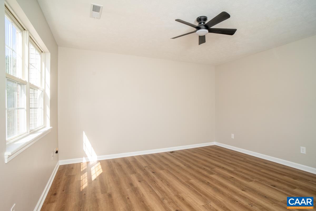 835 NORTHFIELD CT, HARRISONBURG, Virginia 22802, 3 Bedrooms Bedrooms, ,1 BathroomBathrooms,Residential,835 NORTHFIELD CT,682104 MLS # 682104 835 NORTHFIELD CT, HARRISONBURG, Virginia 22802, 3 Bedrooms Bedrooms, ,1 BathroomBathrooms,Residential,835 NORTHFIELD CT,682104 MLS # 682104