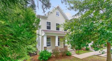 2932 TEMPLEHOF CT, CHARLOTTESVILLE, Virginia 22936, 4 Bedrooms Bedrooms, ,3 BathroomsBathrooms,Residential,2932 TEMPLEHOF CT,682189 MLS # 682189
