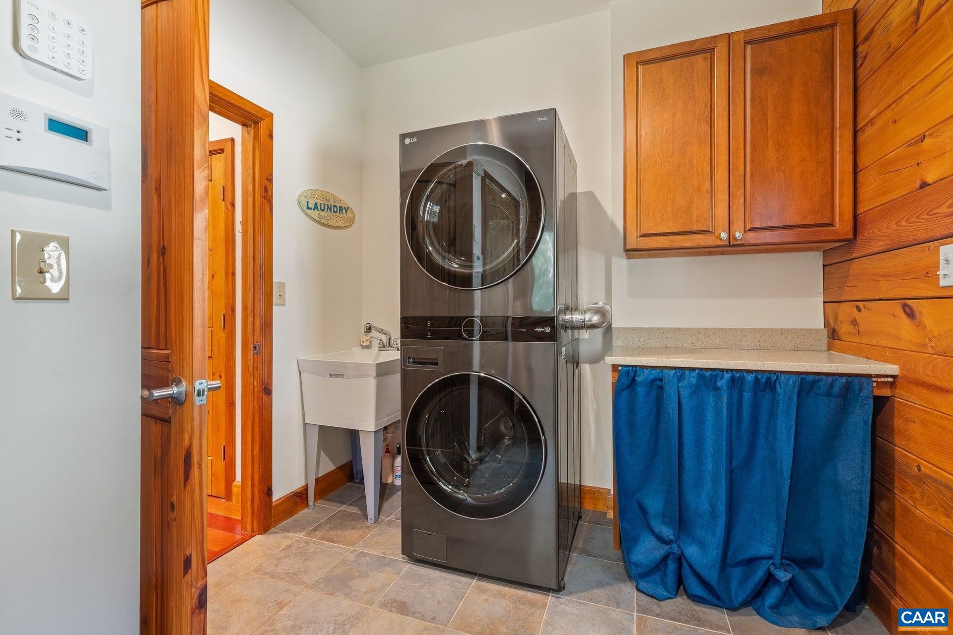 5734 STAGE JUNCTION RD, COLUMBIA, Virginia 23038, 3 Bedrooms Bedrooms, ,3 BathroomsBathrooms,Residential,5734 STAGE JUNCTION RD,682212 MLS # 682212 5734 STAGE JUNCTION RD, COLUMBIA, Virginia 23038, 3 Bedrooms Bedrooms, ,3 BathroomsBathrooms,Residential,5734 STAGE JUNCTION RD,682212 MLS # 682212