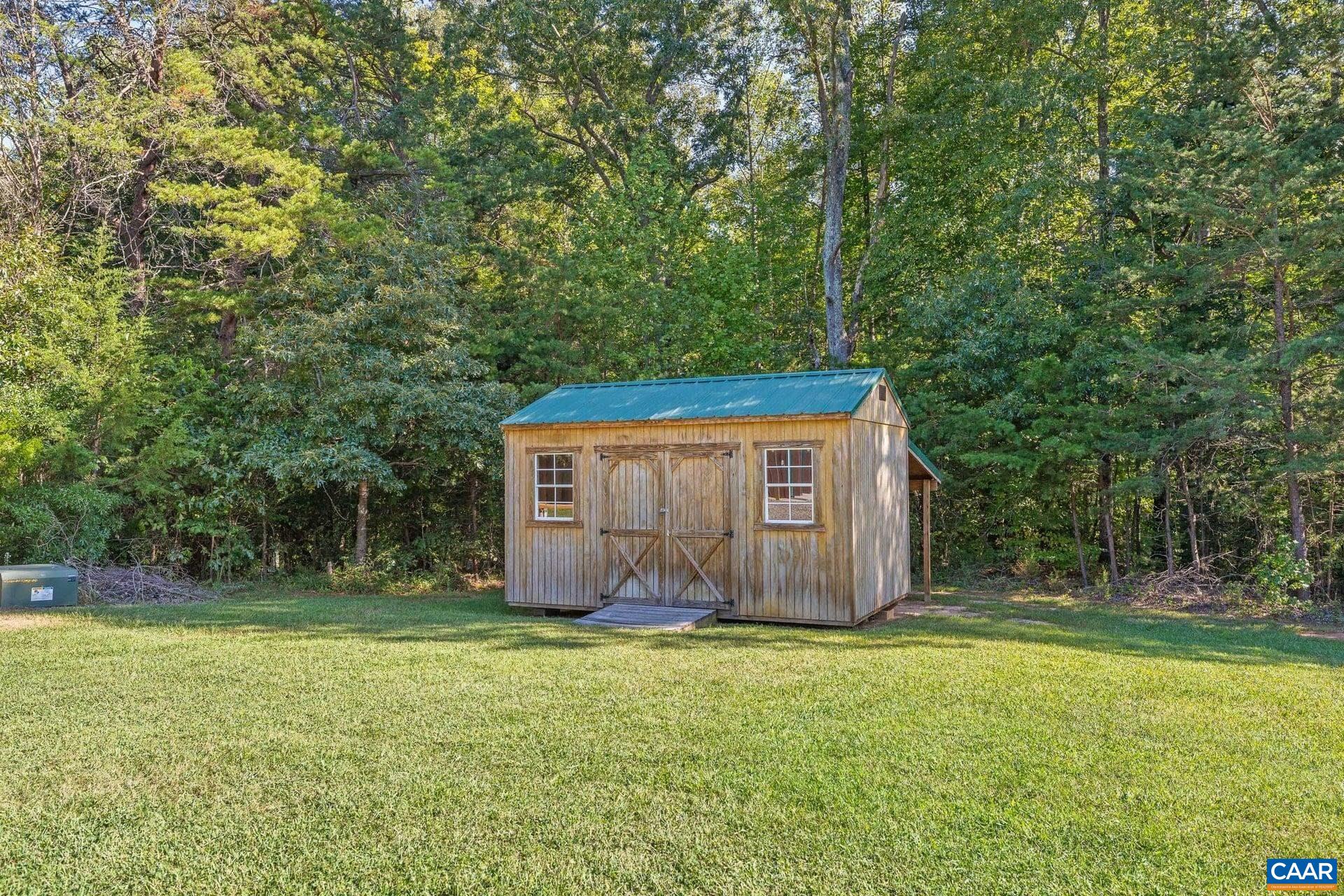 5734 STAGE JUNCTION RD, COLUMBIA, Virginia 23038, 3 Bedrooms Bedrooms, ,3 BathroomsBathrooms,Residential,5734 STAGE JUNCTION RD,682212 MLS # 682212 5734 STAGE JUNCTION RD, COLUMBIA, Virginia 23038, 3 Bedrooms Bedrooms, ,3 BathroomsBathrooms,Residential,5734 STAGE JUNCTION RD,682212 MLS # 682212