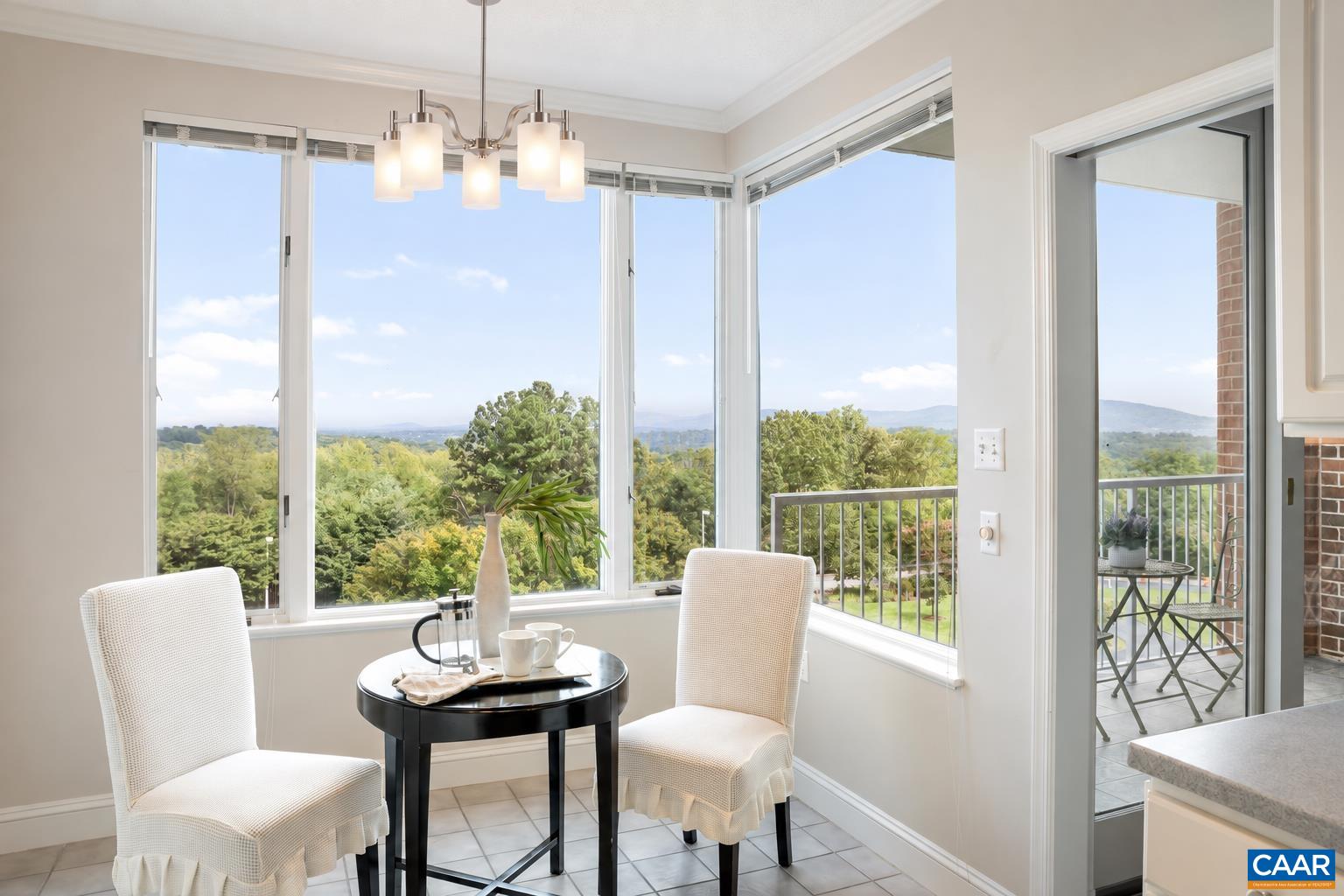 500 CRESTWOOD DR, CHARLOTTESVILLE, Virginia 22903, 2 Bedrooms Bedrooms, ,2 BathroomsBathrooms,Residential,500 CRESTWOOD DR,682253 MLS # 682253 500 CRESTWOOD DR, CHARLOTTESVILLE, Virginia 22903, 2 Bedrooms Bedrooms, ,2 BathroomsBathrooms,Residential,500 CRESTWOOD DR,682253 MLS # 682253