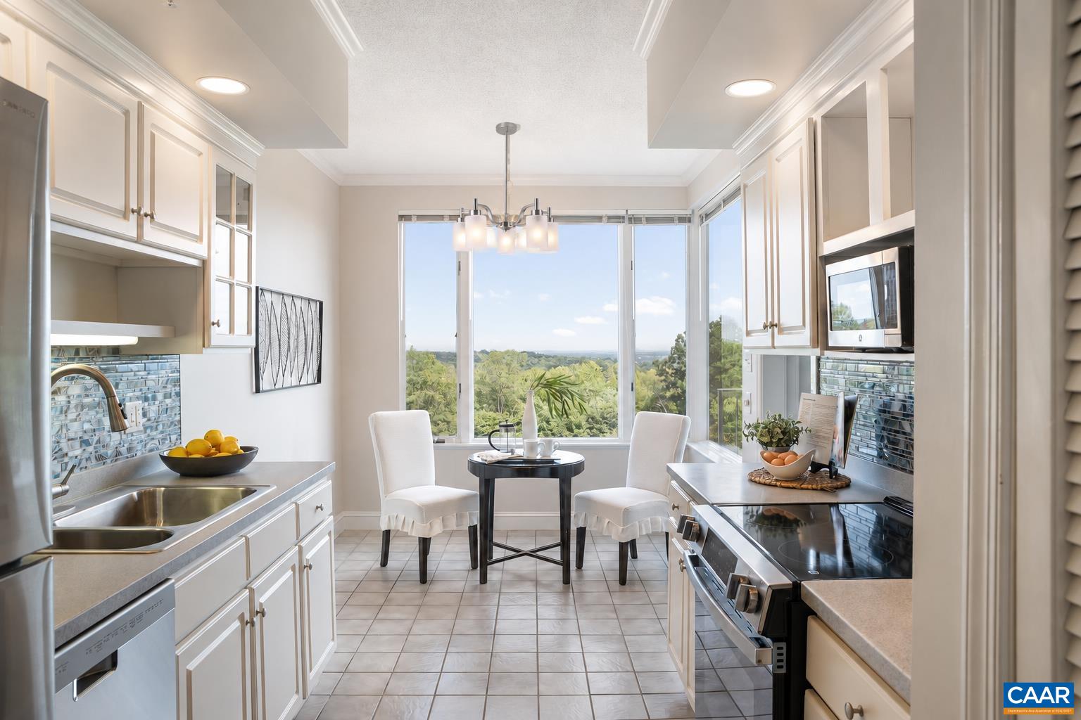 500 CRESTWOOD DR, CHARLOTTESVILLE, Virginia 22903, 2 Bedrooms Bedrooms, ,2 BathroomsBathrooms,Residential,500 CRESTWOOD DR,682253 MLS # 682253 500 CRESTWOOD DR, CHARLOTTESVILLE, Virginia 22903, 2 Bedrooms Bedrooms, ,2 BathroomsBathrooms,Residential,500 CRESTWOOD DR,682253 MLS # 682253