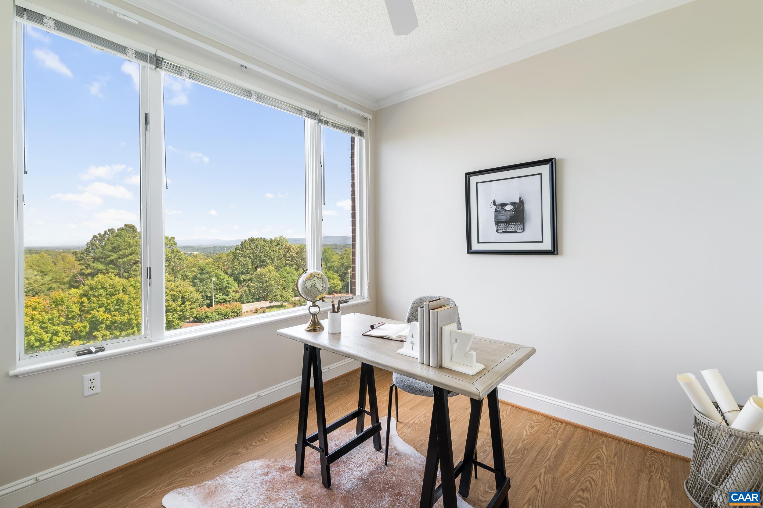 500 CRESTWOOD DR, CHARLOTTESVILLE, Virginia 22903, 2 Bedrooms Bedrooms, ,2 BathroomsBathrooms,Residential,500 CRESTWOOD DR,682253 MLS # 682253 500 CRESTWOOD DR, CHARLOTTESVILLE, Virginia 22903, 2 Bedrooms Bedrooms, ,2 BathroomsBathrooms,Residential,500 CRESTWOOD DR,682253 MLS # 682253