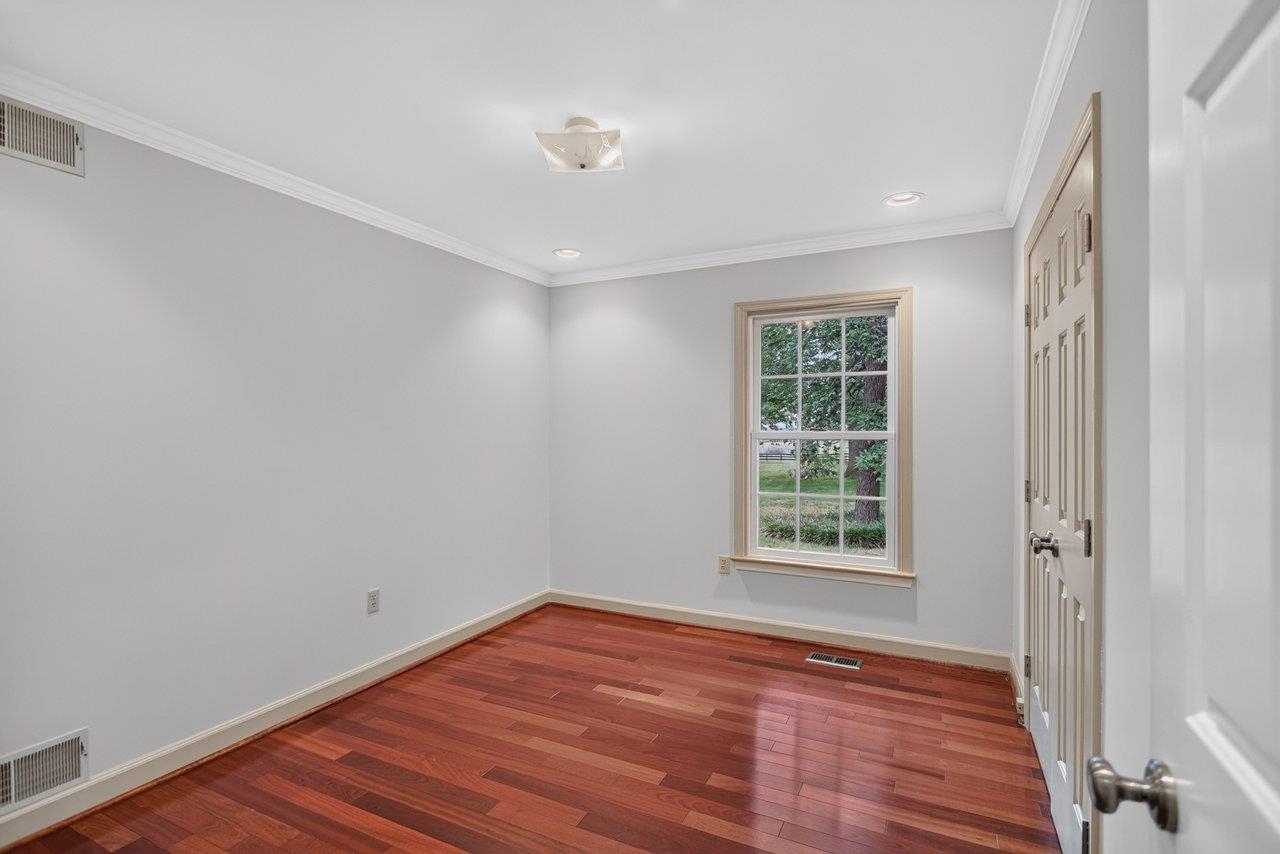 8798 CENTERVILLE RD, BRIDGEWATER, Virginia 22812, 3 Bedrooms Bedrooms, ,2 BathroomsBathrooms,Residential,8798 CENTERVILLE RD,682314 MLS # 682314 8798 CENTERVILLE RD, BRIDGEWATER, Virginia 22812, 3 Bedrooms Bedrooms, ,2 BathroomsBathrooms,Residential,8798 CENTERVILLE RD,682314 MLS # 682314