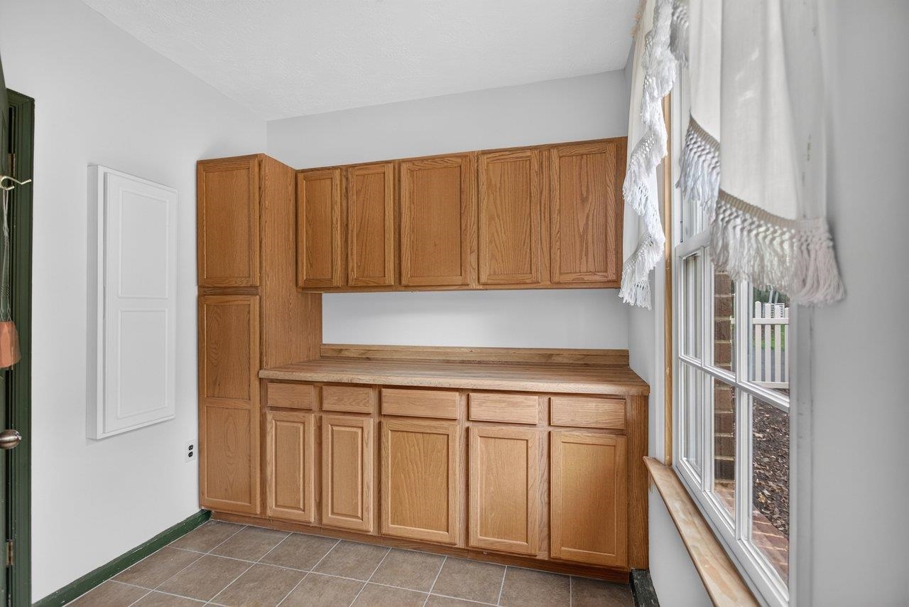 8798 CENTERVILLE RD, BRIDGEWATER, Virginia 22812, 3 Bedrooms Bedrooms, ,2 BathroomsBathrooms,Residential,8798 CENTERVILLE RD,682314 MLS # 682314 8798 CENTERVILLE RD, BRIDGEWATER, Virginia 22812, 3 Bedrooms Bedrooms, ,2 BathroomsBathrooms,Residential,8798 CENTERVILLE RD,682314 MLS # 682314