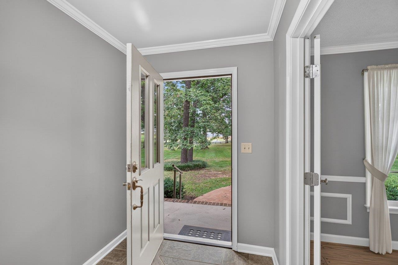 8798 CENTERVILLE RD, BRIDGEWATER, Virginia 22812, 3 Bedrooms Bedrooms, ,2 BathroomsBathrooms,Residential,8798 CENTERVILLE RD,682314 MLS # 682314 8798 CENTERVILLE RD, BRIDGEWATER, Virginia 22812, 3 Bedrooms Bedrooms, ,2 BathroomsBathrooms,Residential,8798 CENTERVILLE RD,682314 MLS # 682314